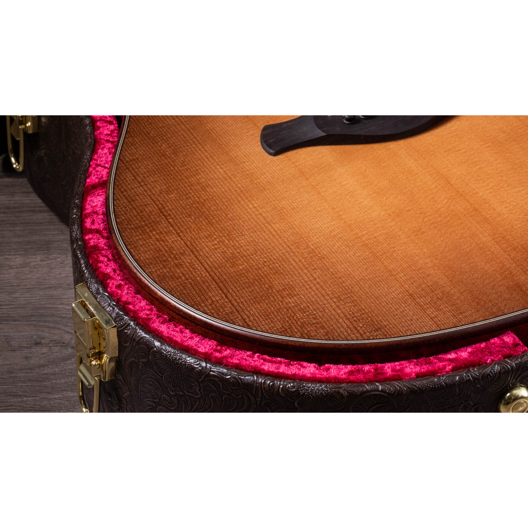 Taylor 517 Grand Pacific Builders Edition V-Class - Wild Honey Burst
