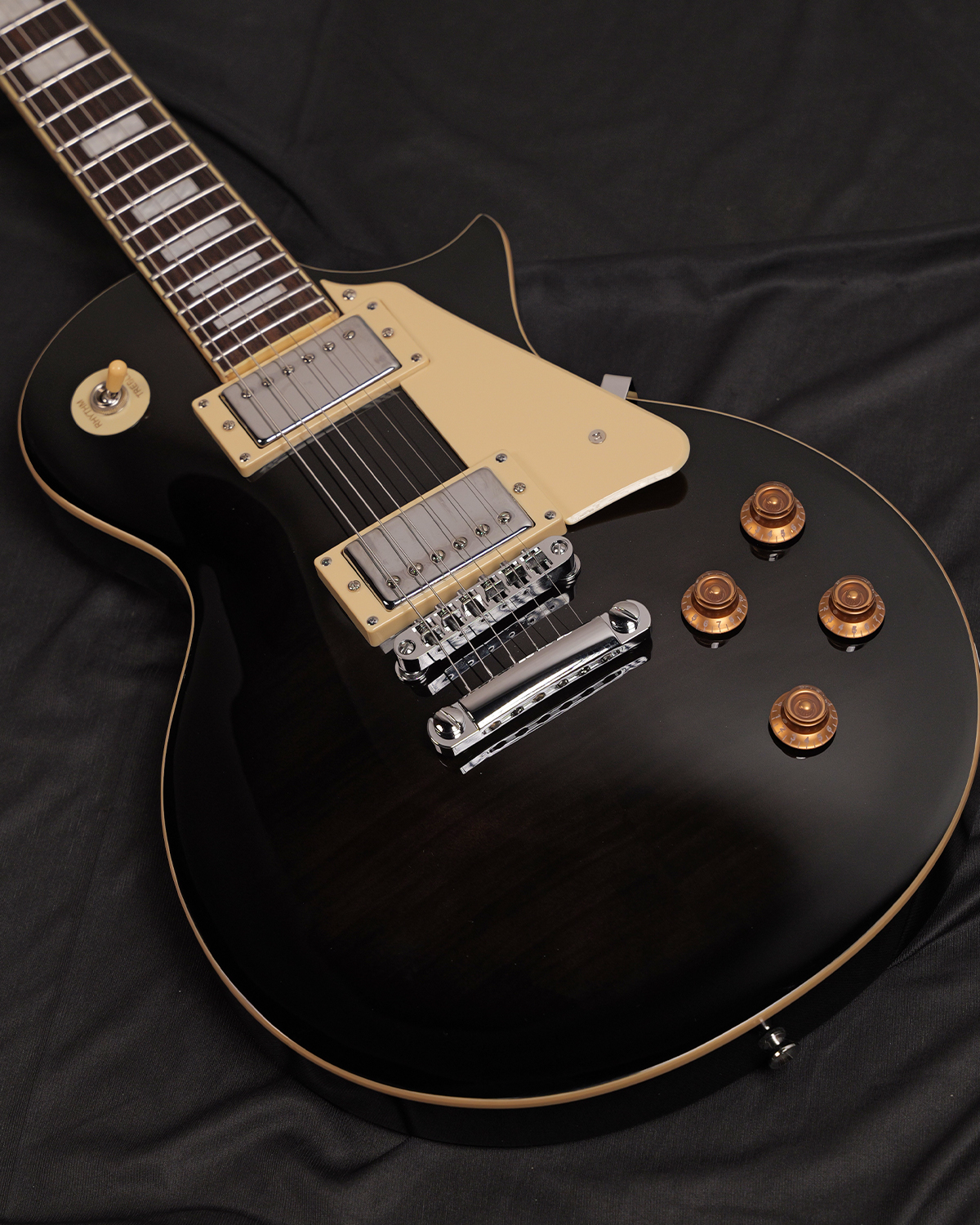 SQOE SELP220 TIGER TRANS BLACK