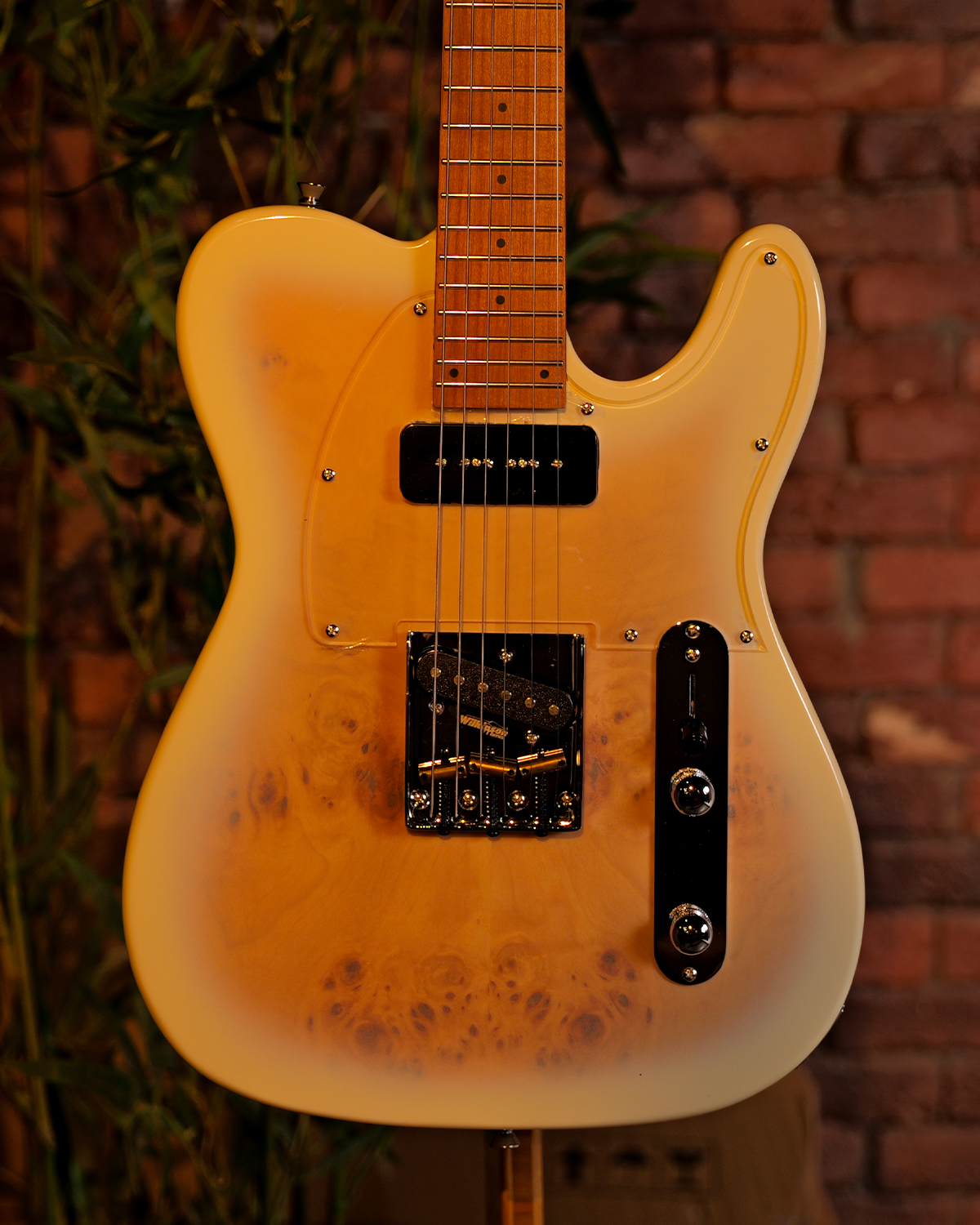 SQOE SETL550 Ivory Whisper White Tele-Style Guitar