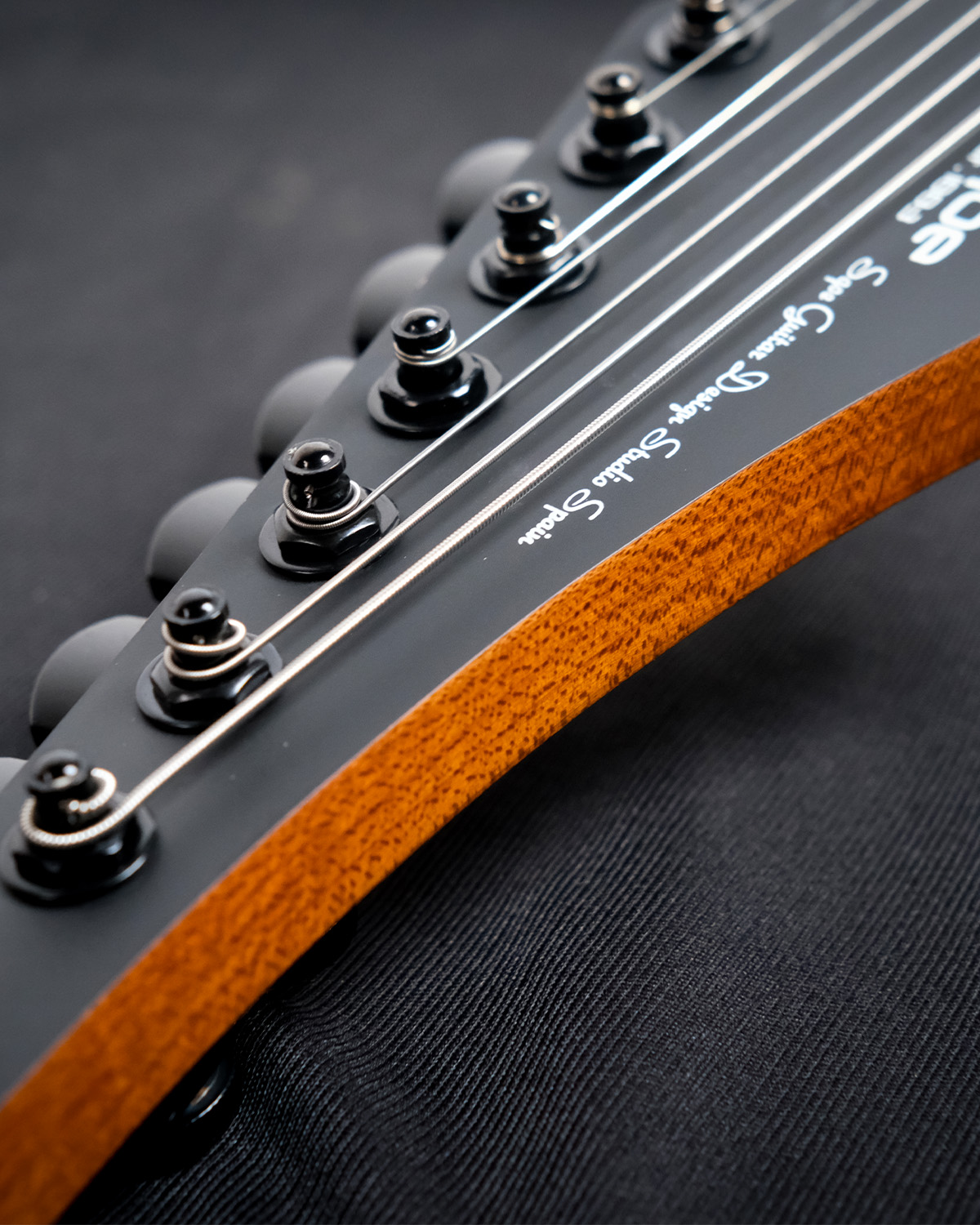 SQOE SEIB7S Black Warrior HH Super Strat