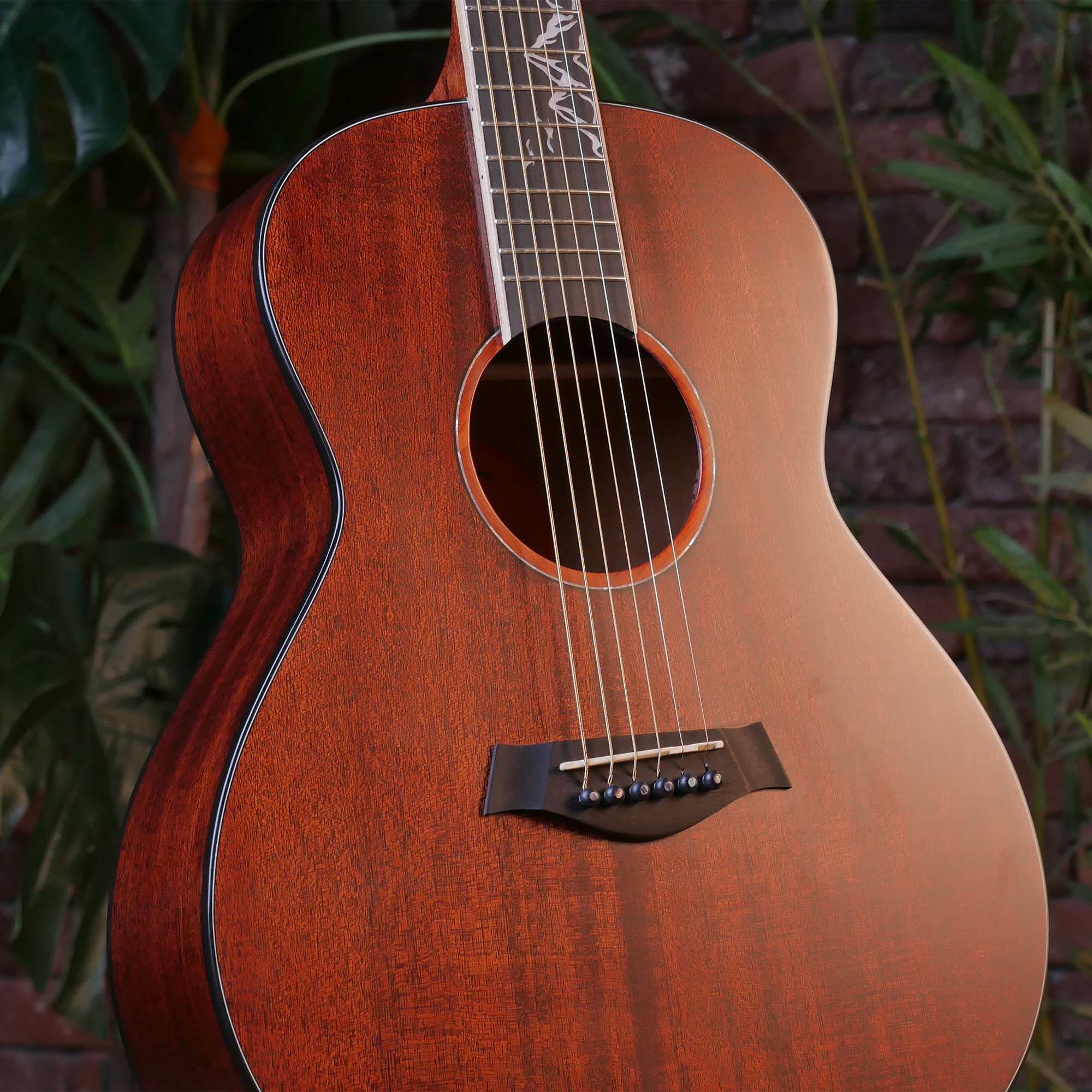 Strydom GS136 Acoustic guitar Natural all Mahogany