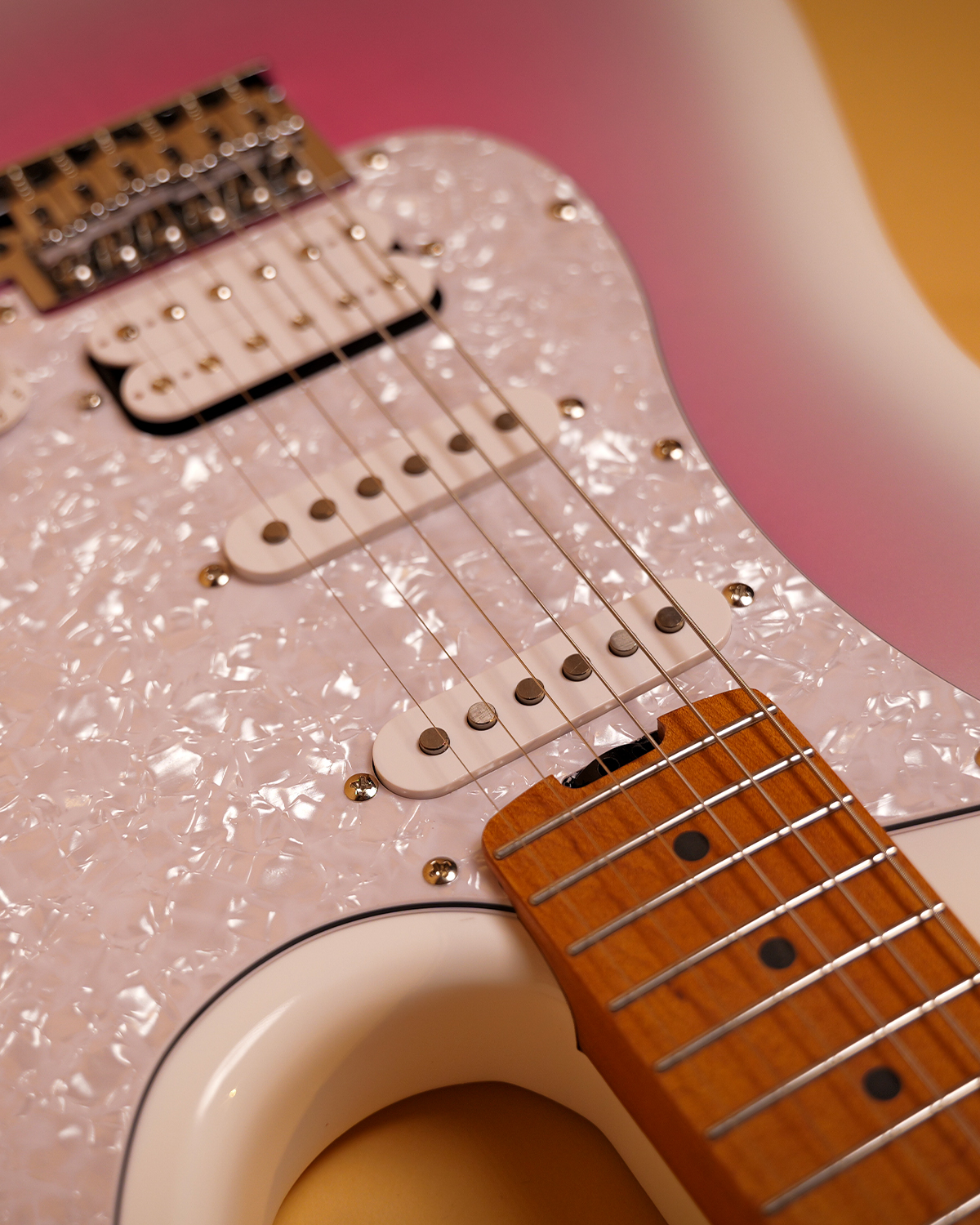 Strydom ST40 HSS Sakura Blast  HSS Alnico 5