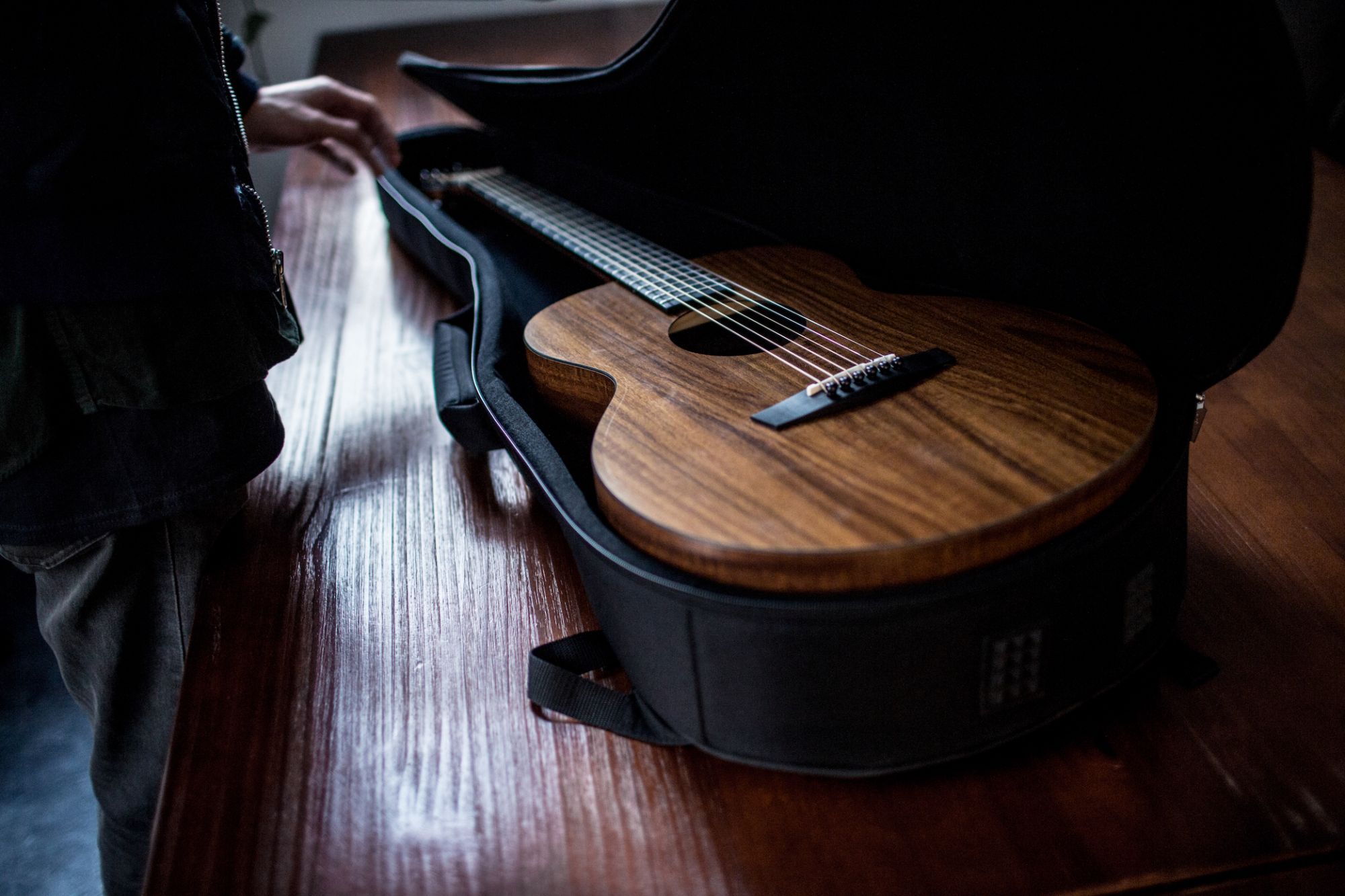 Enya EM-X1 EQ SP1 36 Acoustic Guitar- All Koa Finish