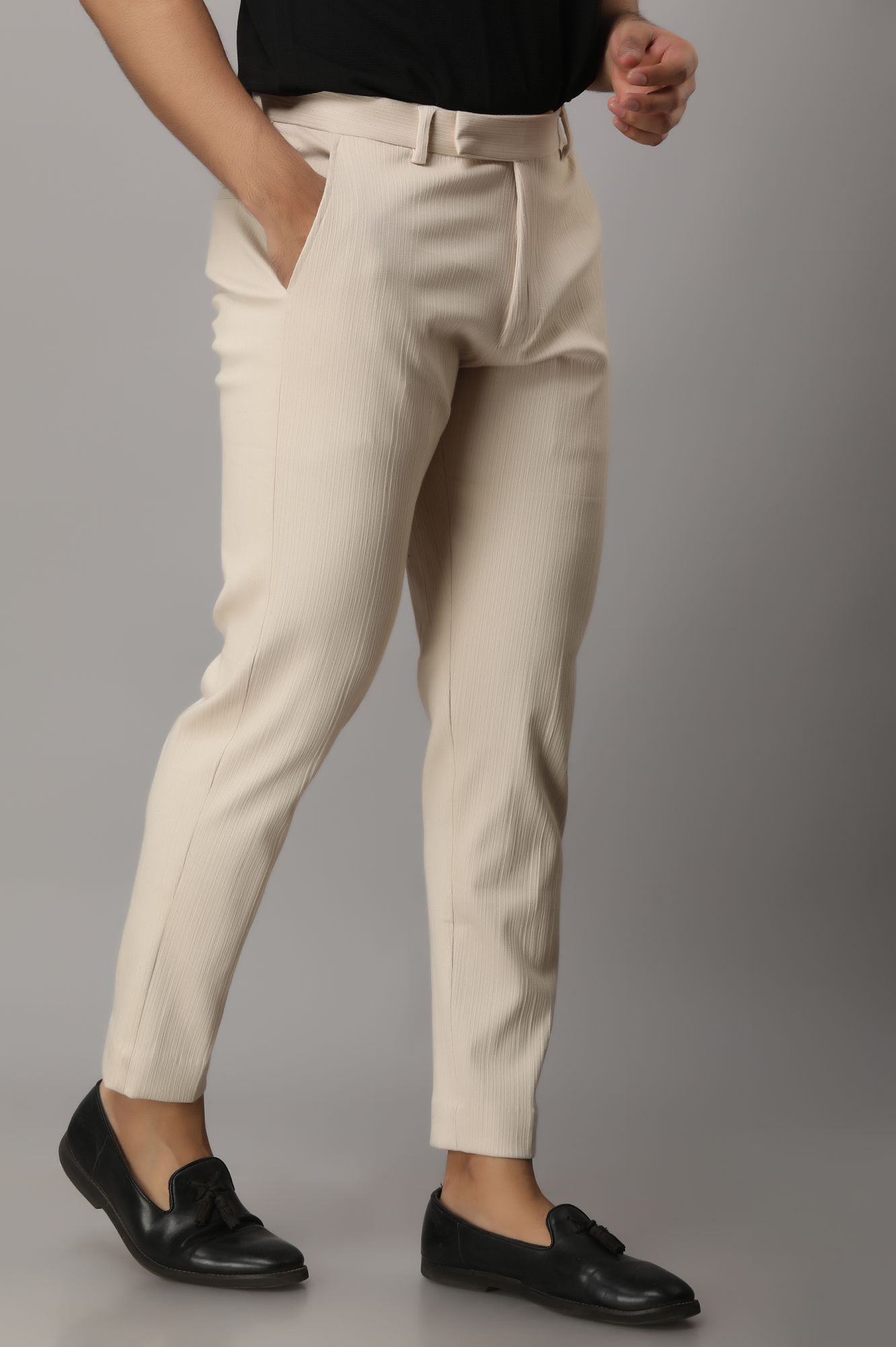 Mens Textured Tailored Fit Pants