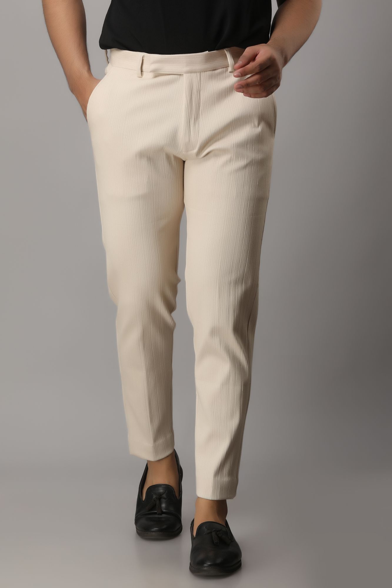 Mens Textured Tailored Fit Pants