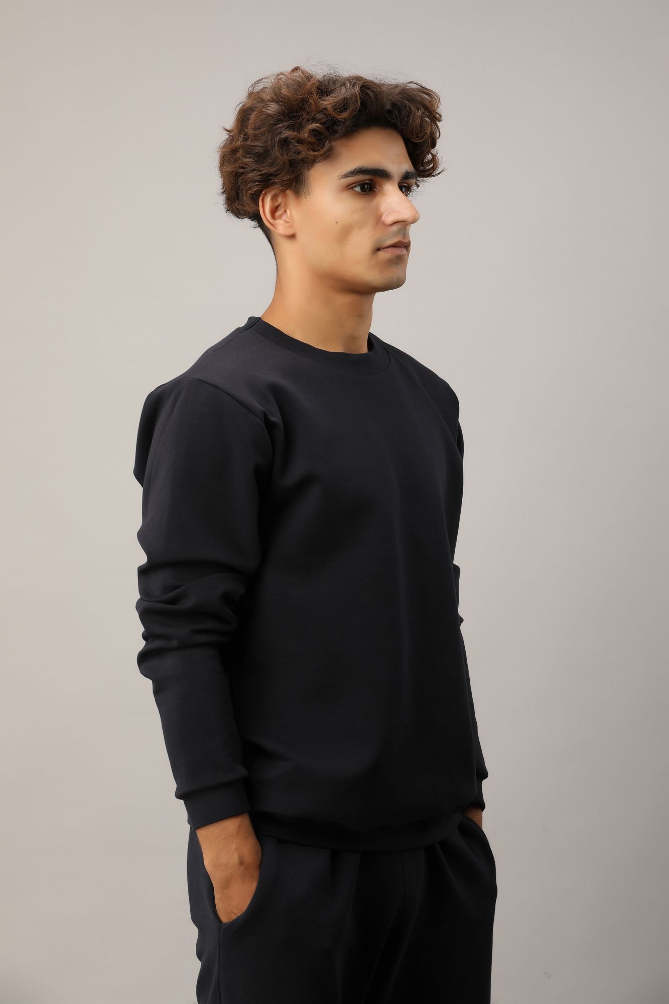 Mens Pullover In Navy Blue