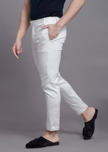 Men's Tailored fit pants in white