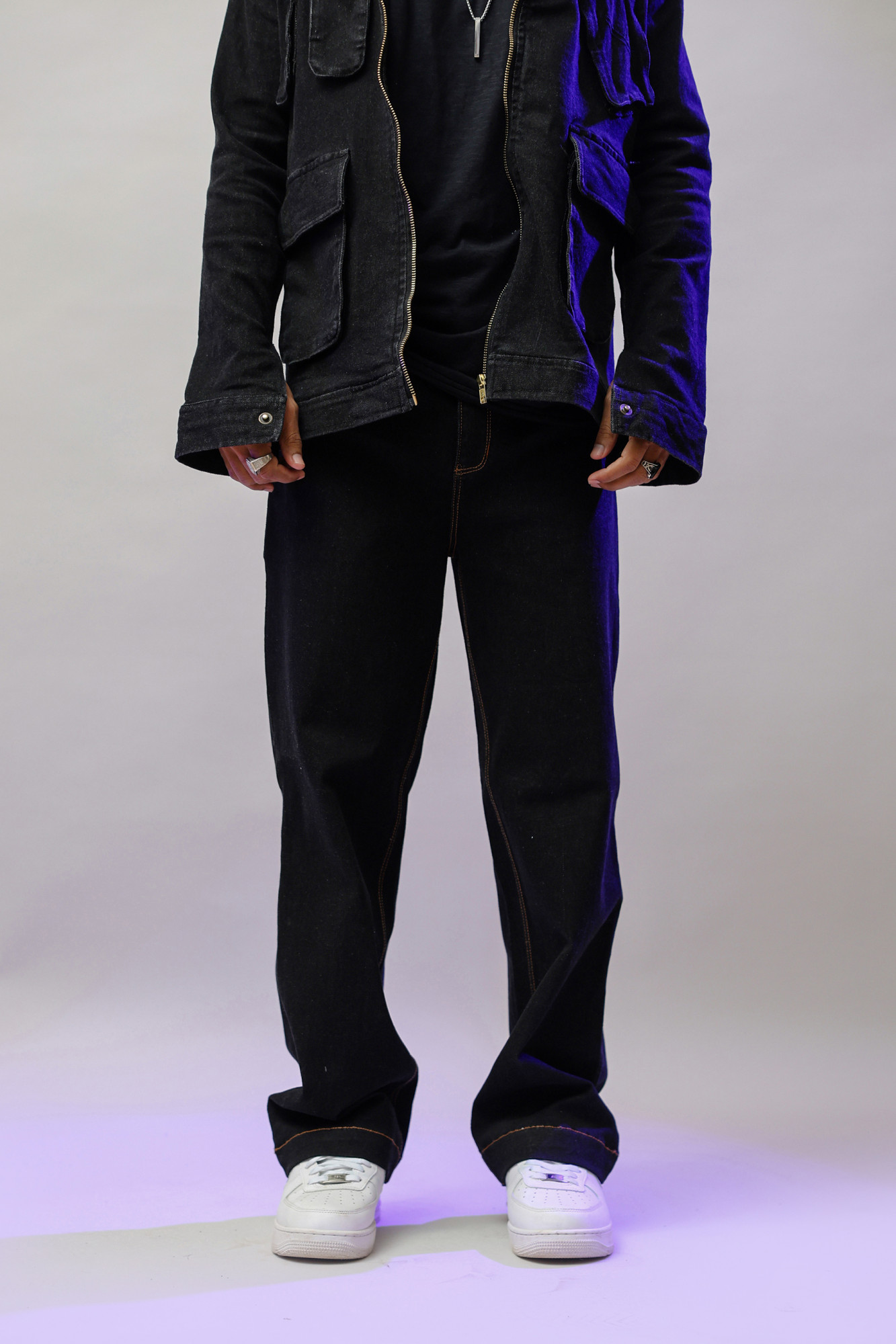 Baggy Fit Jeans In Black