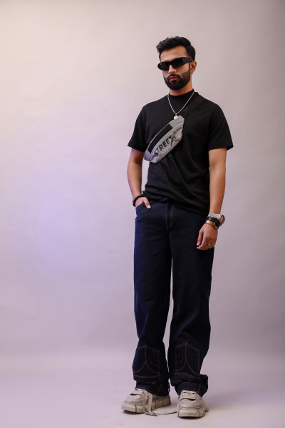 Reverse Pocket Baggy Jeans