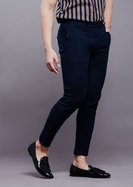 Image of Men's Textured pants in blue