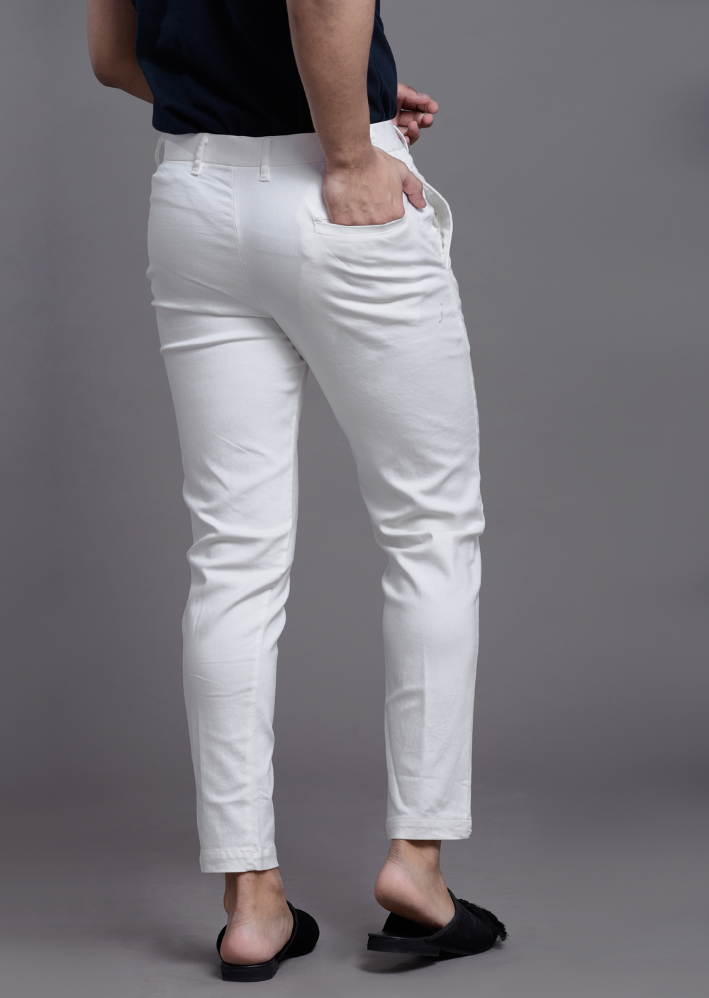 Mens Tailored fit pants in white