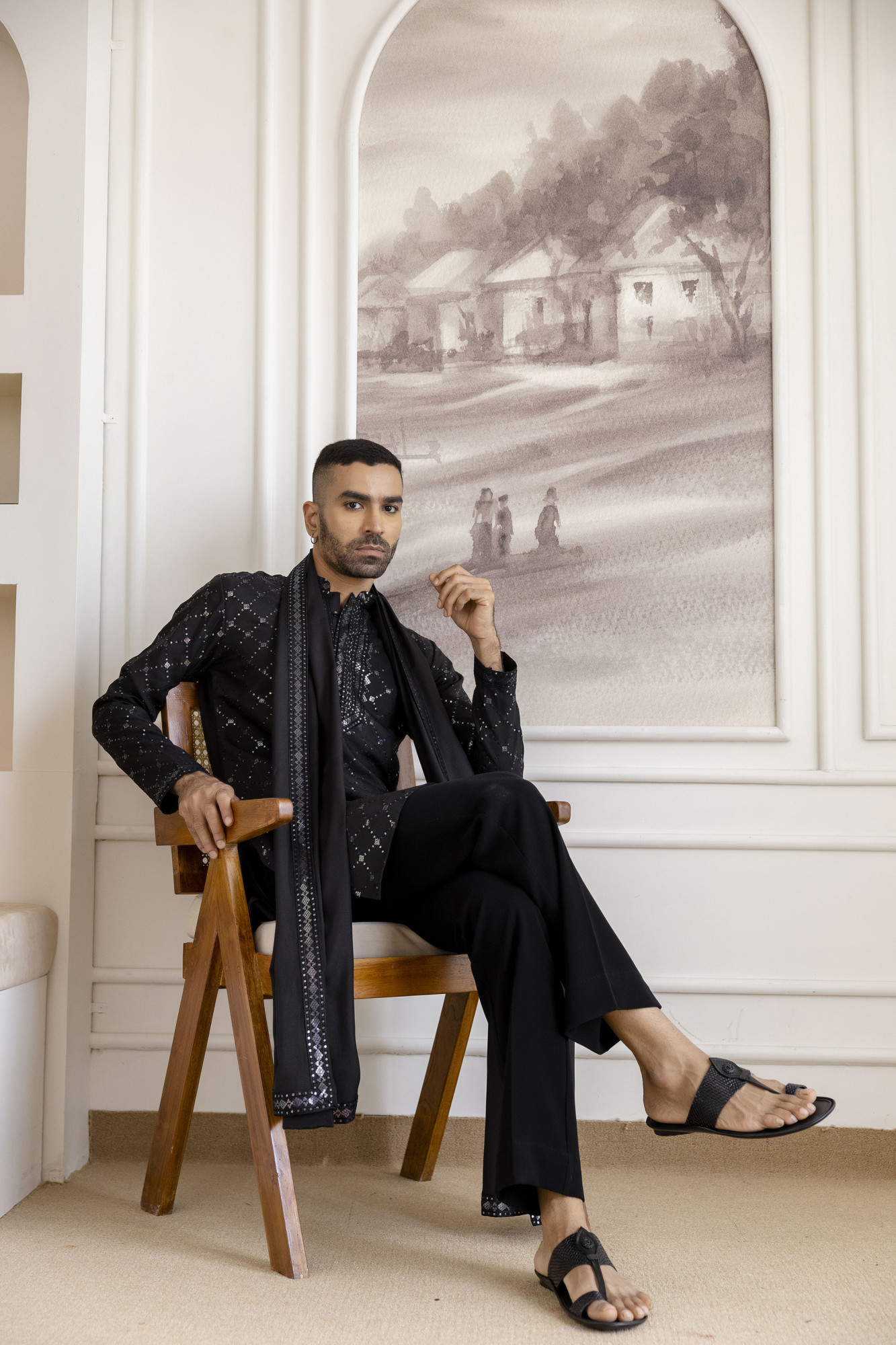 Sequence Work Kurta With Dupatta In Black