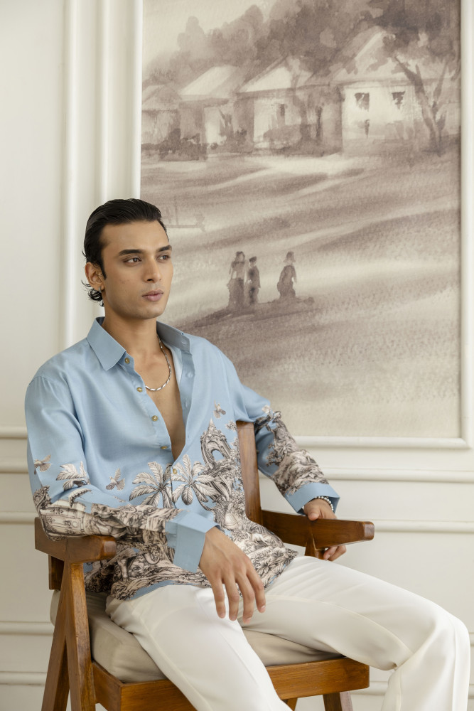 Image of Printed Flowing Shirt In Powder Blue