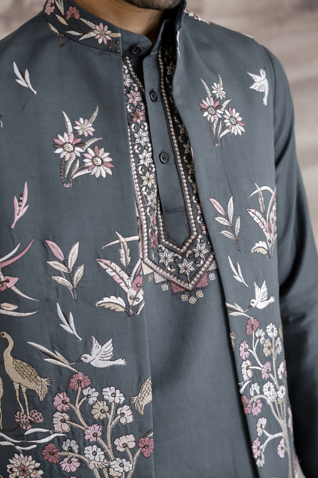 Embroidered Kurta Koti Set In Green