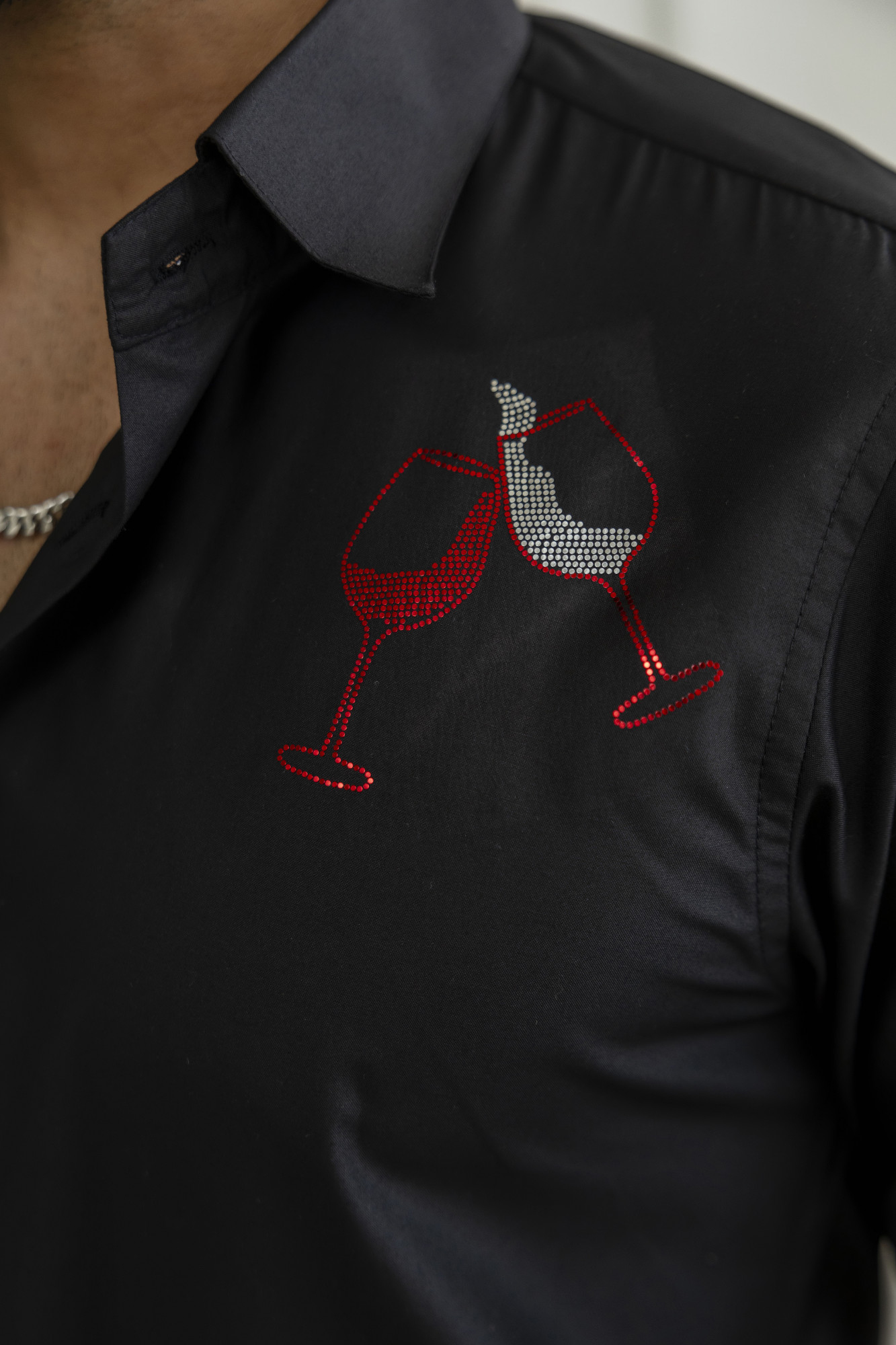 Hotfix Slim Fit Shirt In Black