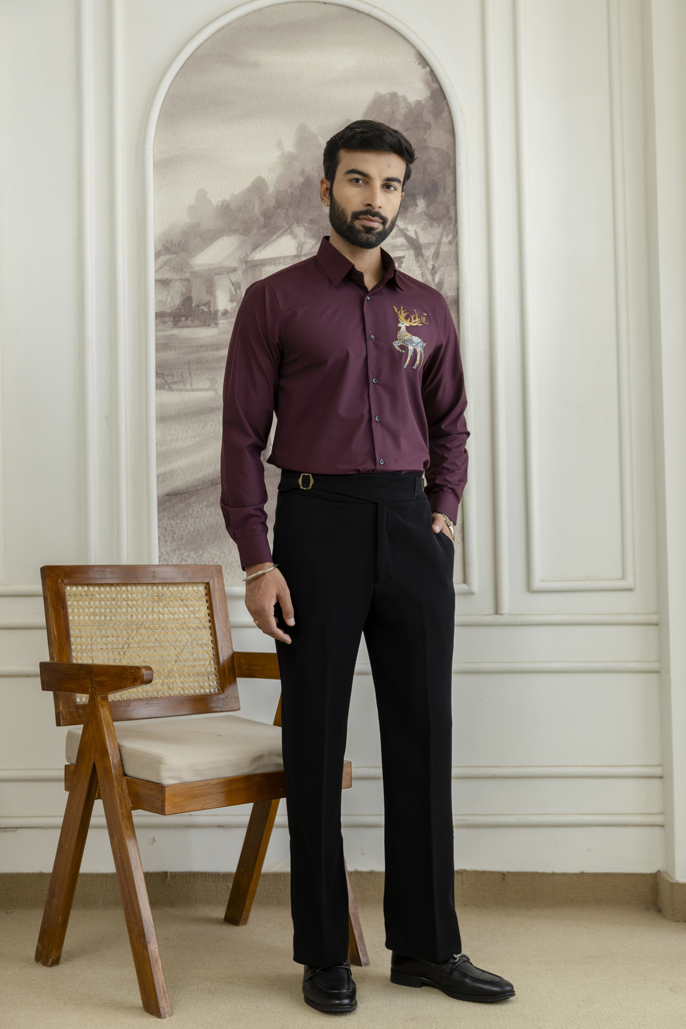 Deer Hotfix Slim Fit Shirt in Wine