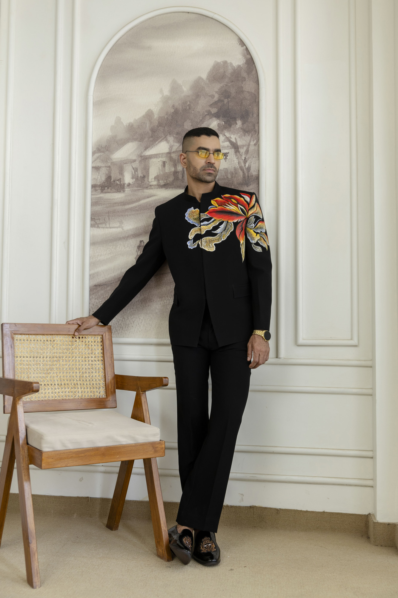Flower Hand-Paint Jodhpuri In Black
