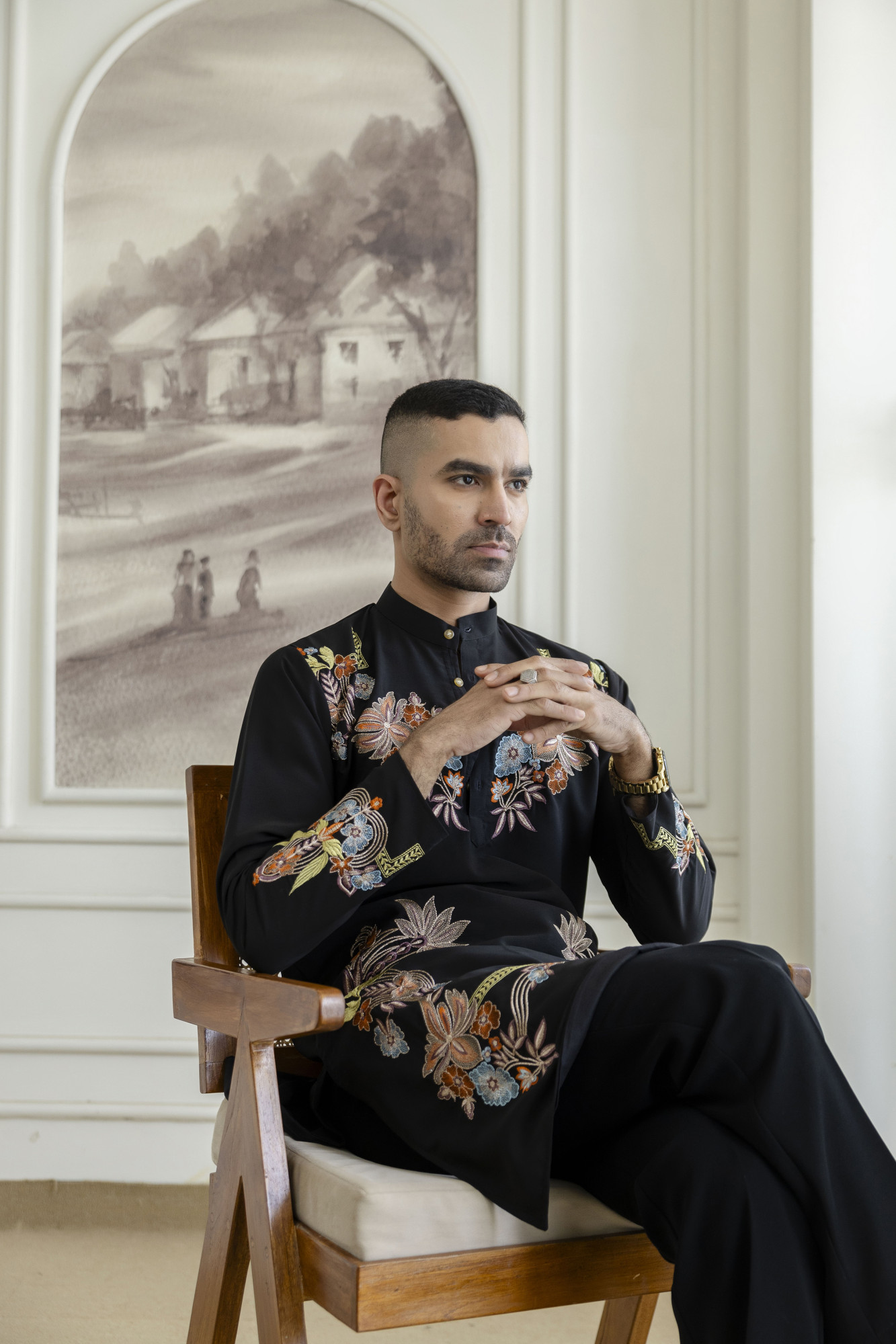 Multicolor Embroidered Kurta In Black Armani