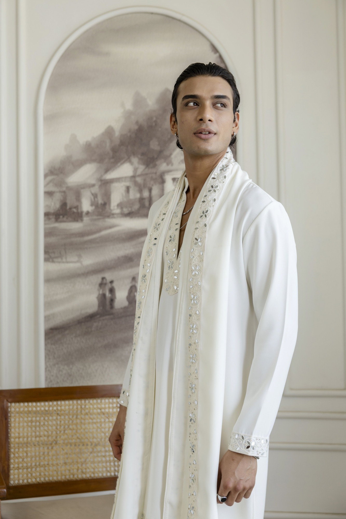 Mirror Laced Japanese Kurta With Dupatta In Off-White
