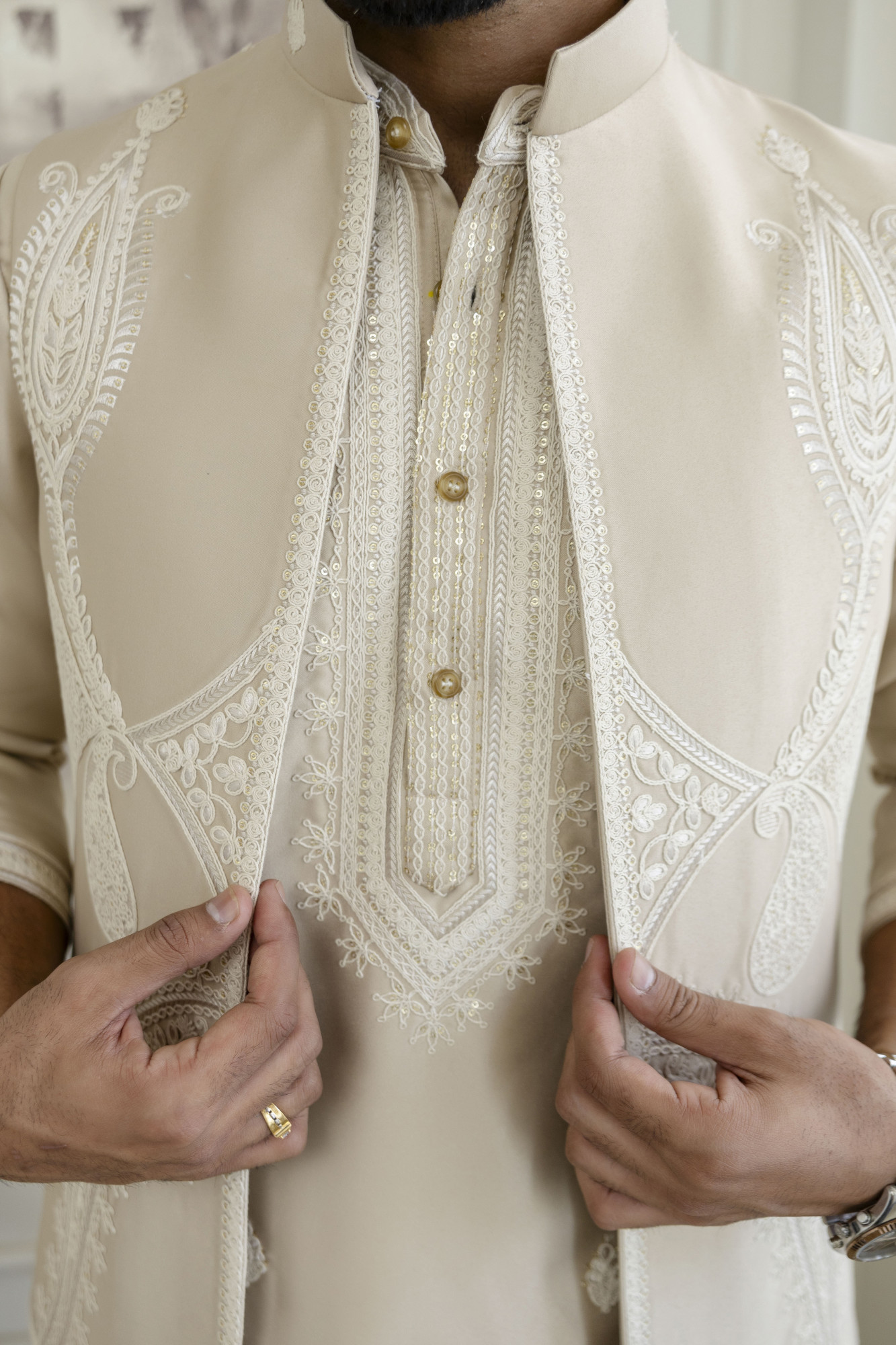 Embroidered Koti Kurta Set In Beige