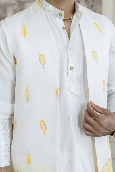 Ombre Embroidered High Neck Jacket In Yellow
