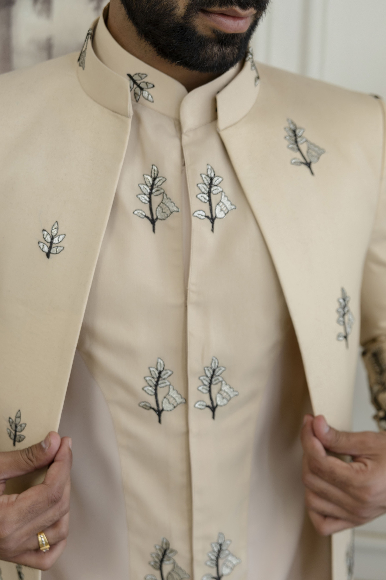 Embroidered Open Bandhgala Jacket In Beige