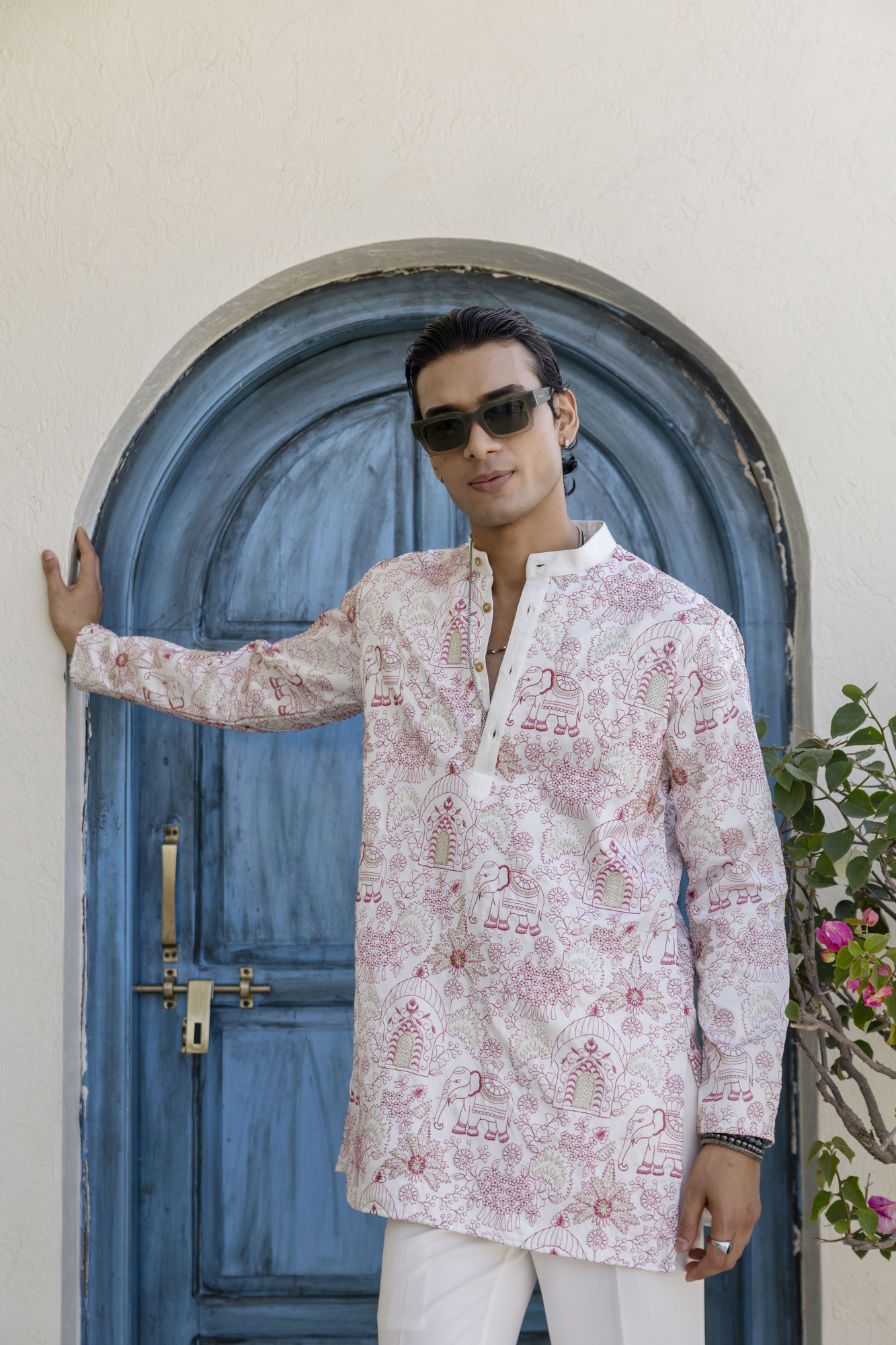 Embroidered Short Kurta In Pink