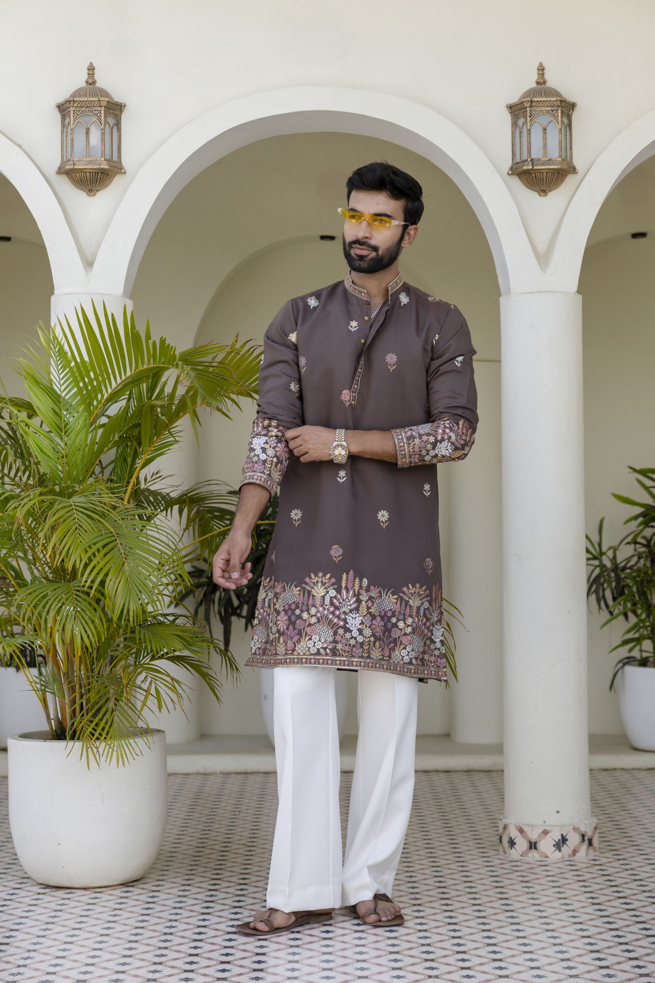 Embroidered Kurta In Chocolate