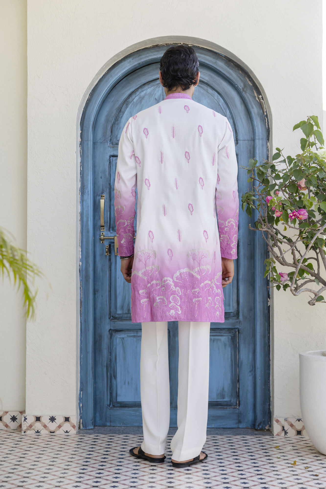 Ombre Embroidered Kurta In Pink