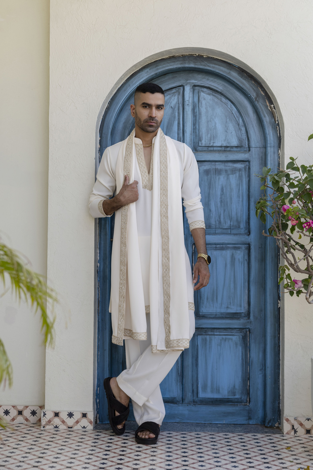 Laced Japanese Kurta With Dupatta In Off-White