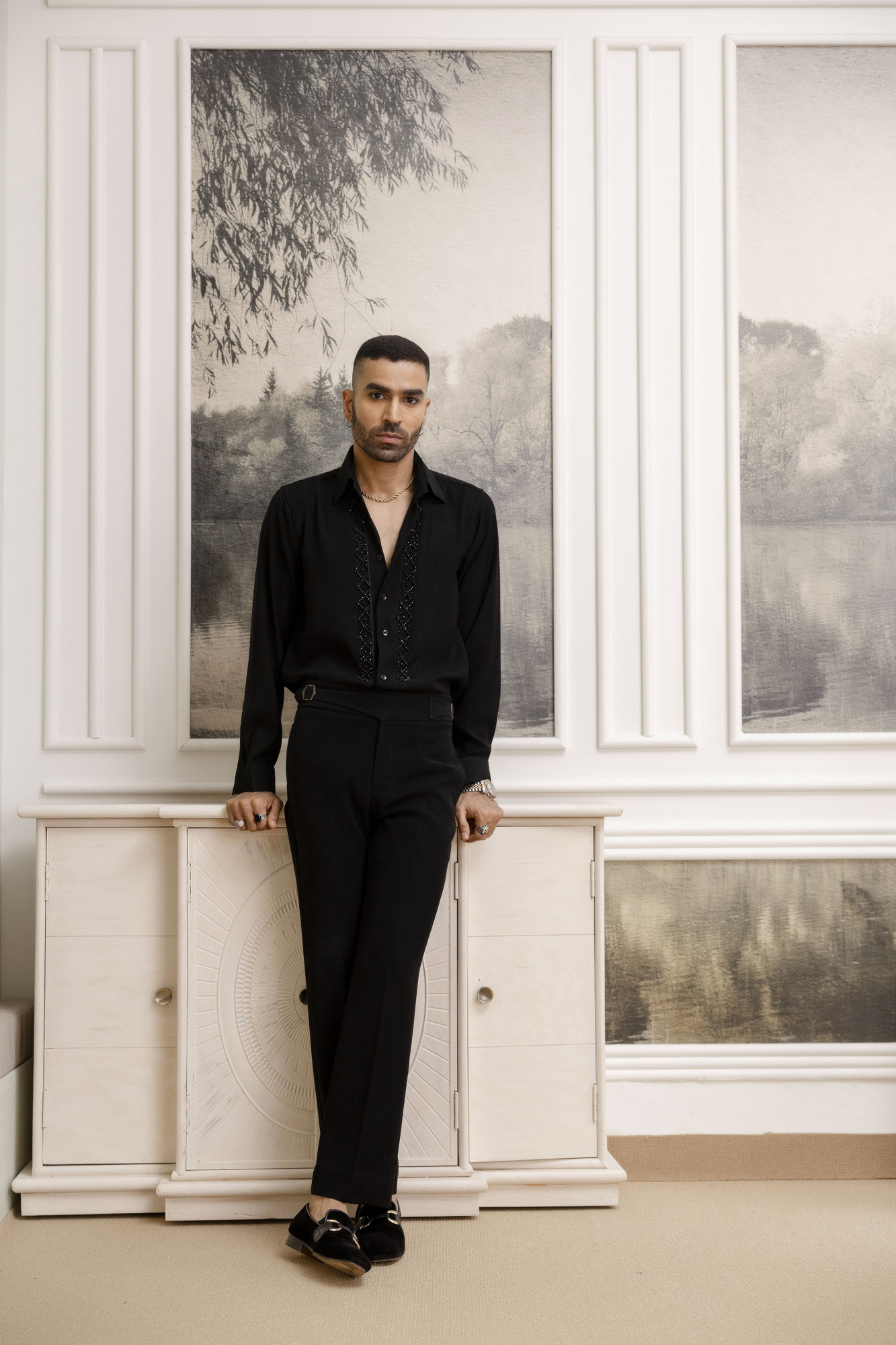 Stone Embroidered Japanese Shirt In Zed Black