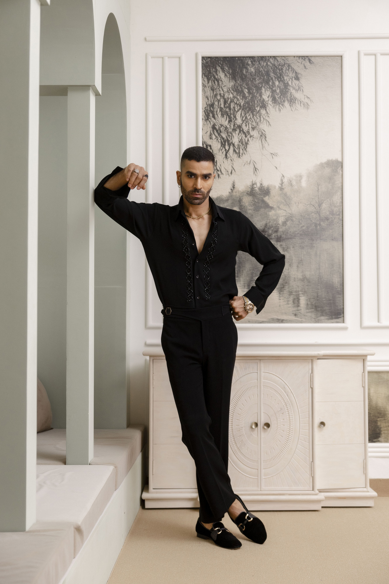 Stone Embroidered Japanese Shirt In Zed Black