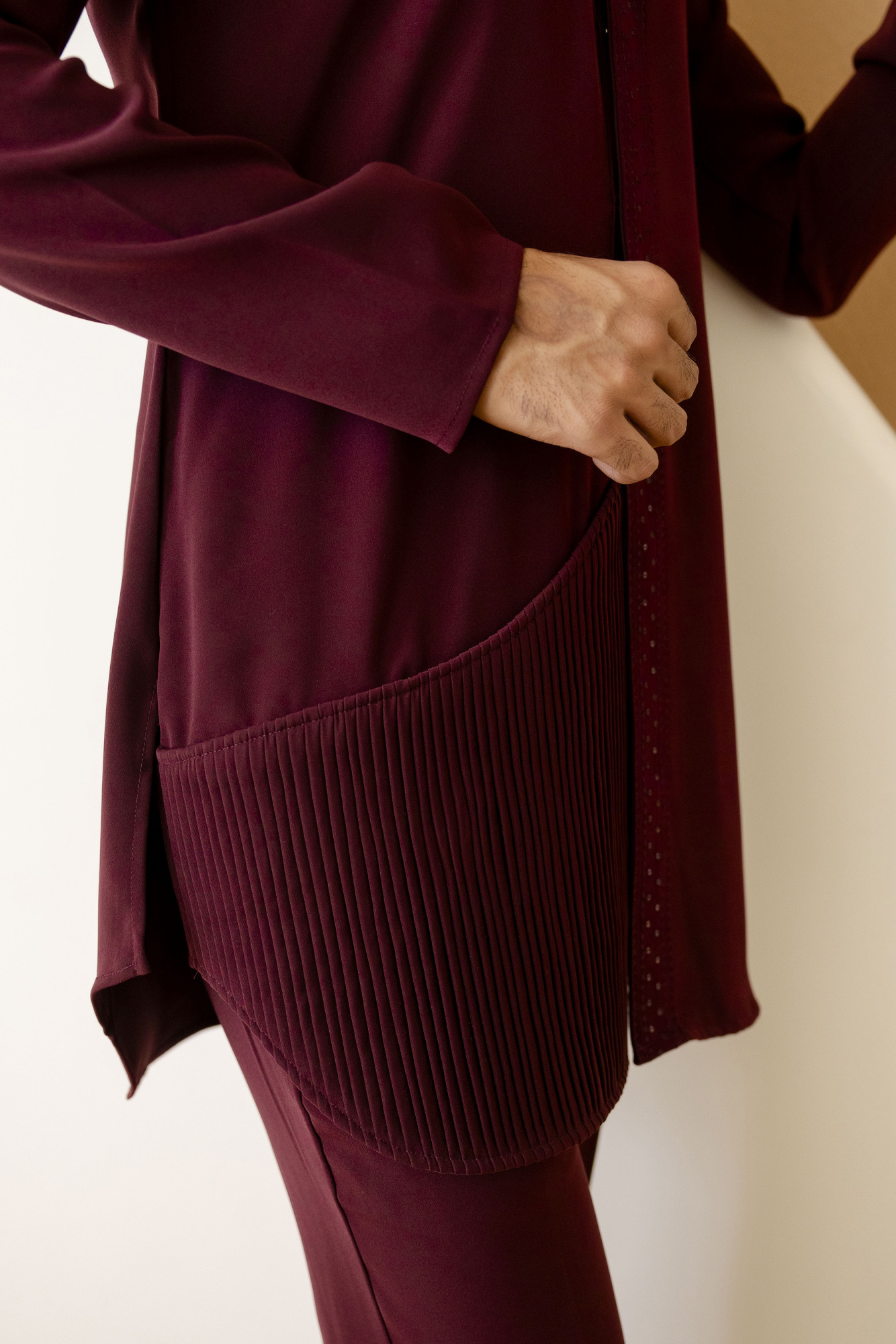 Pintex Patched Open Up Kurta In Wine
