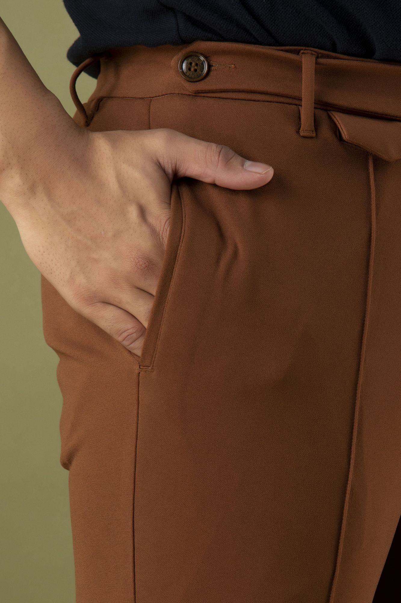 Tapered Fit Pants In Brown