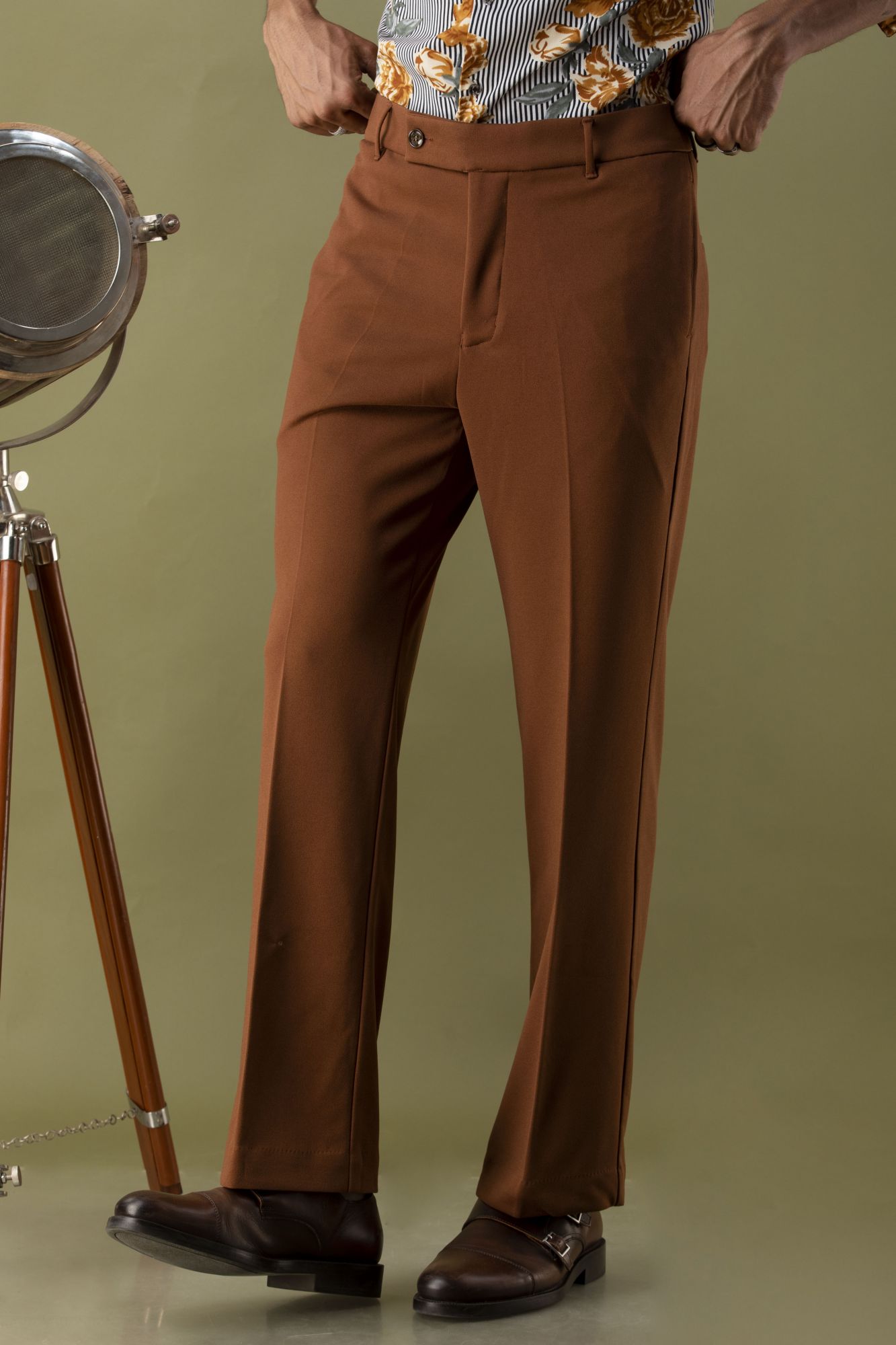 Bell Bottom Pant In Brown