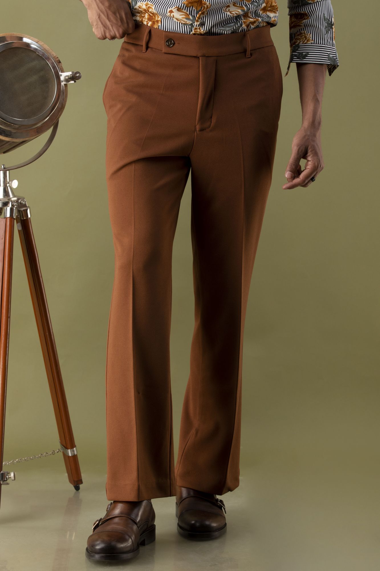 Bell Bottom Pant In Brown