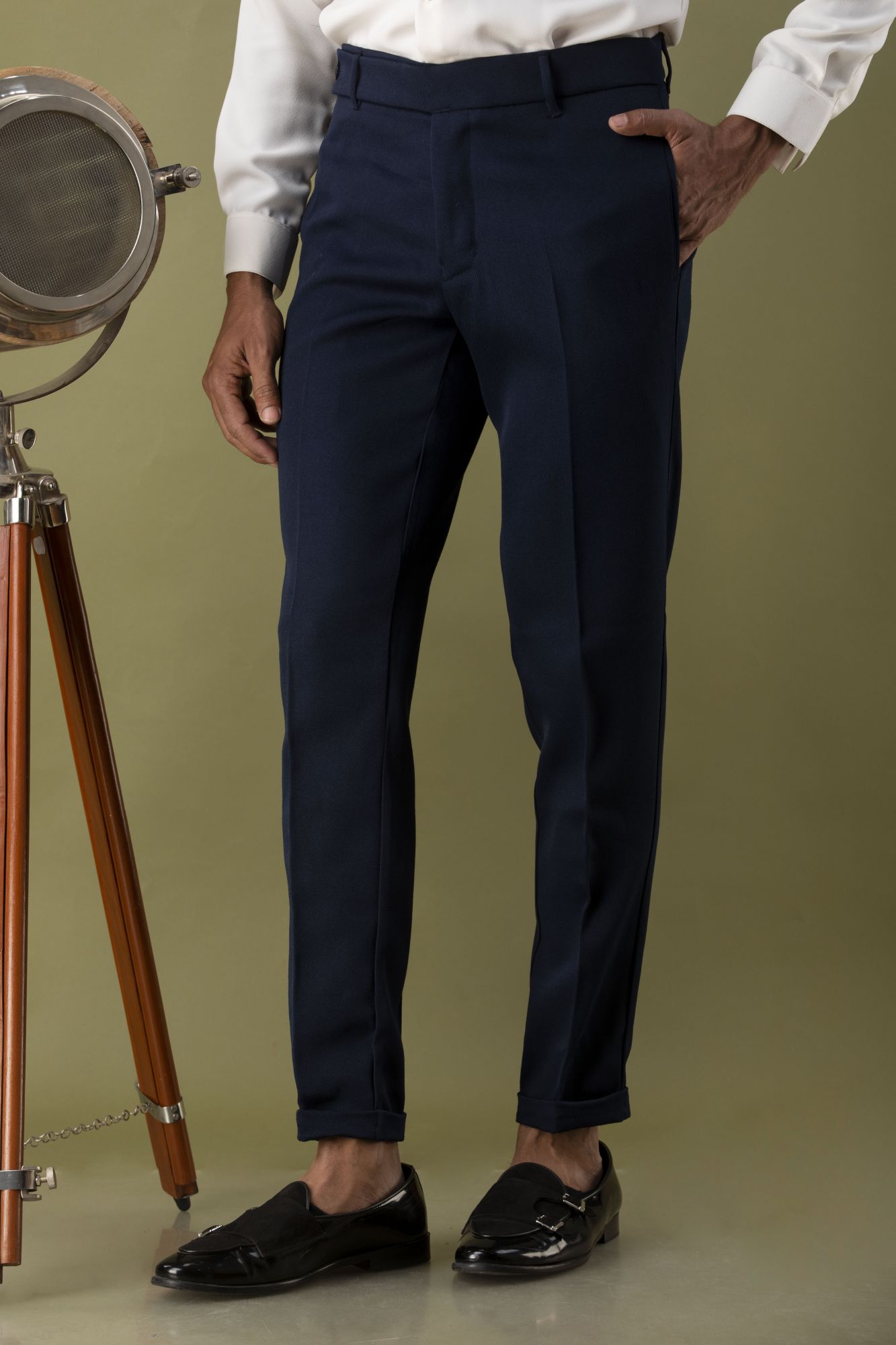 Tailored Fit Pants In Navy Blue
