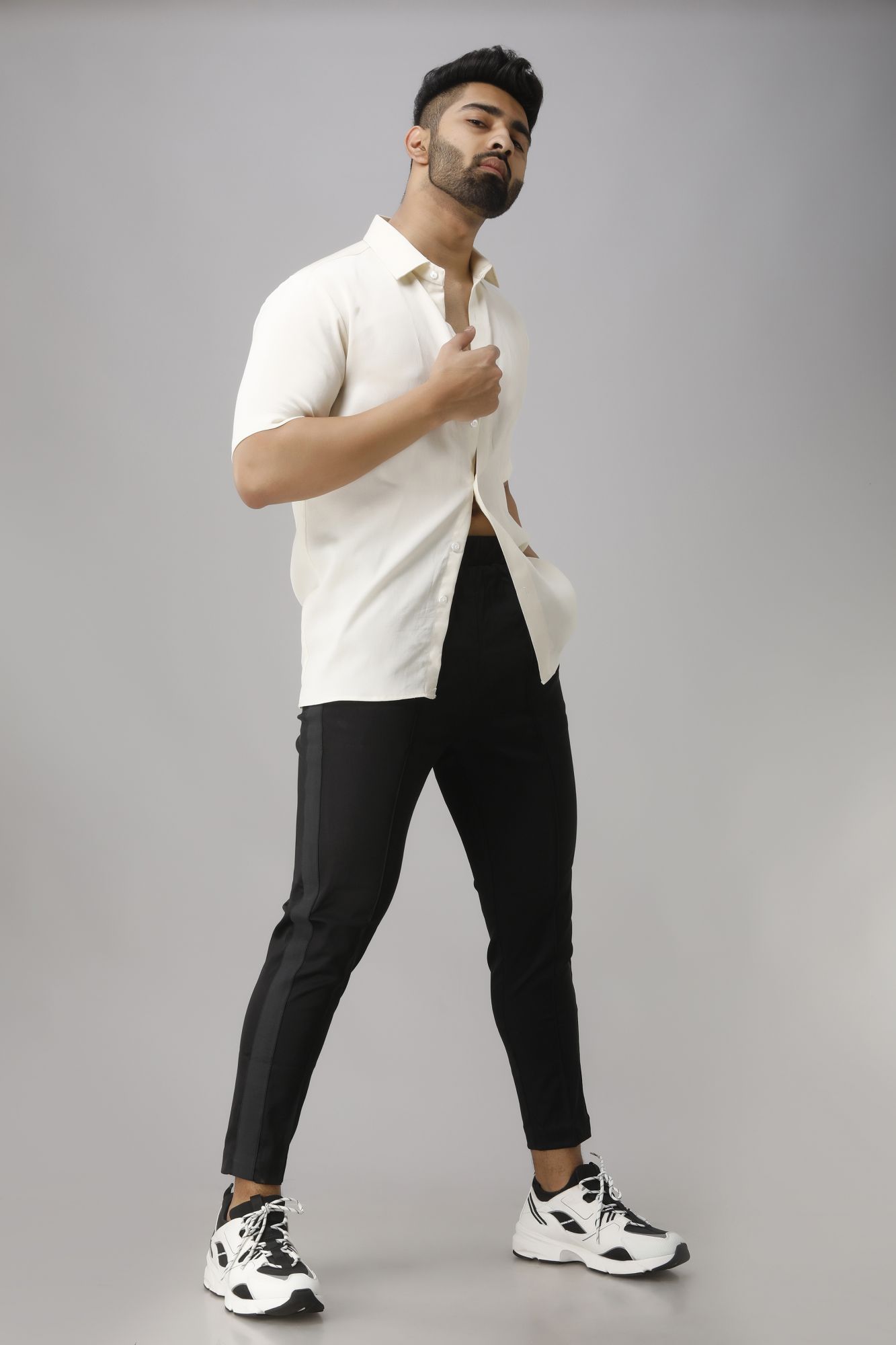 Mens Off-White Flowing Casual Shirt