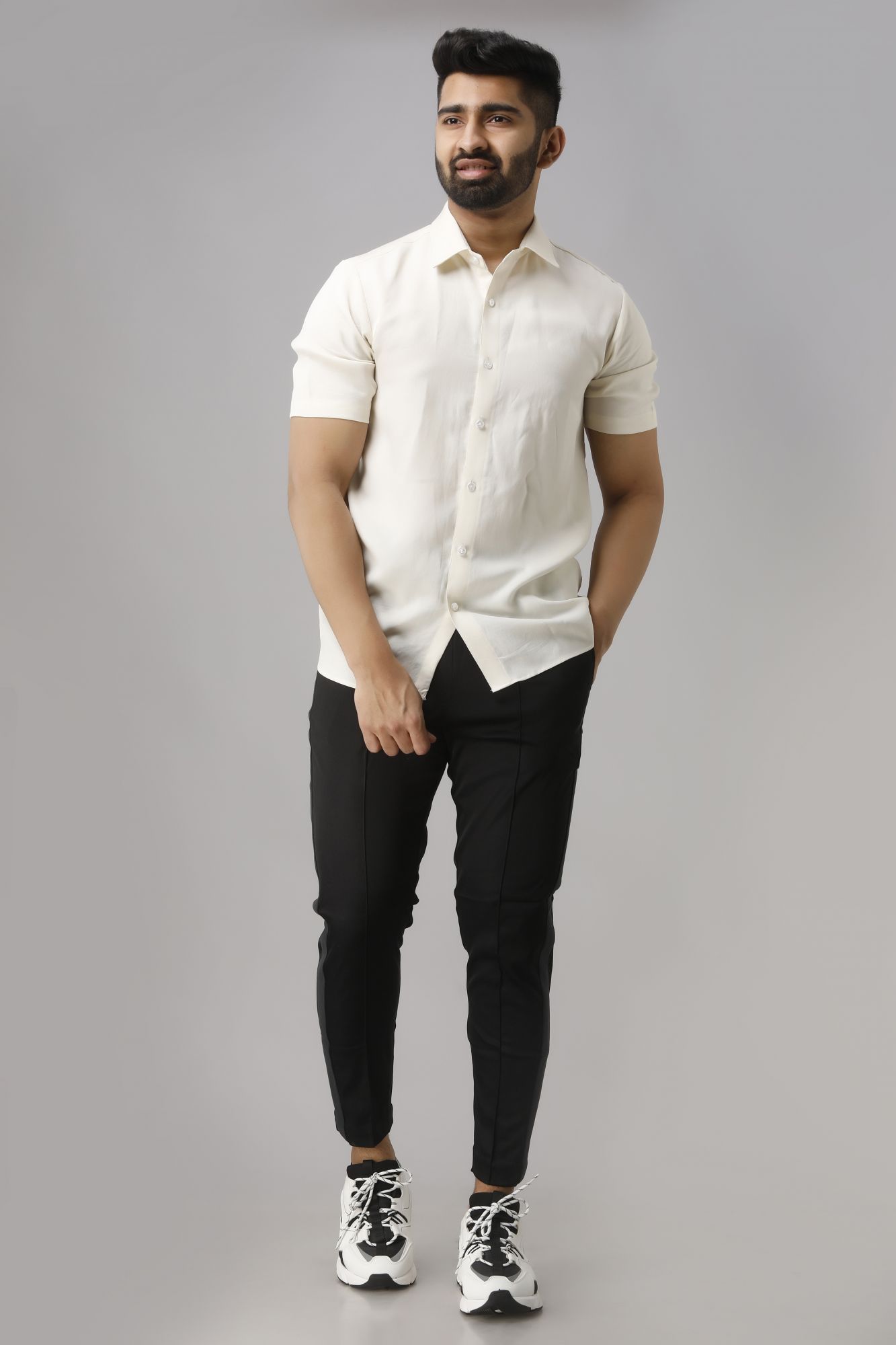 Mens Off-White Flowing Casual Shirt