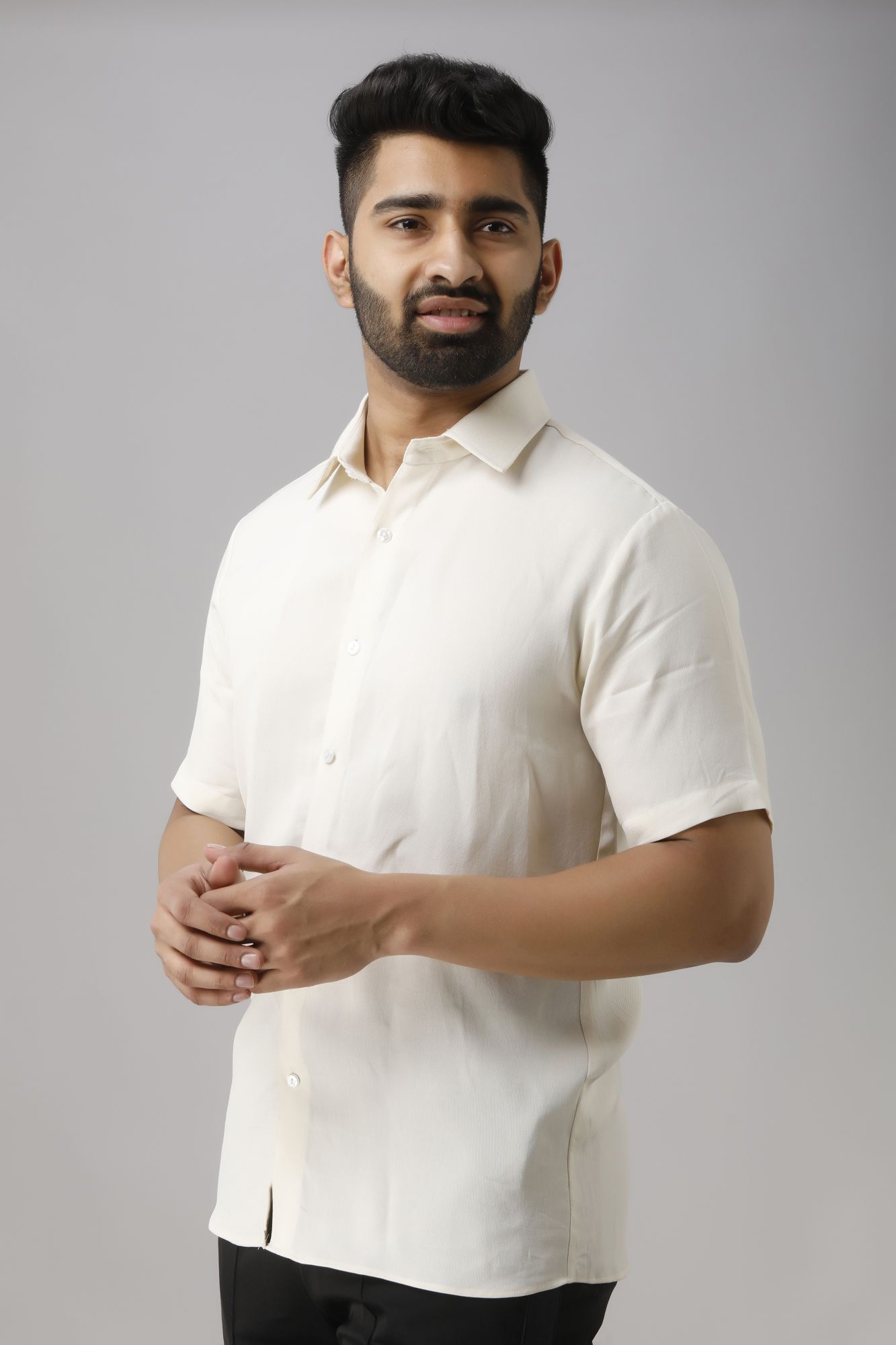 Mens Off-White Flowing Casual Shirt