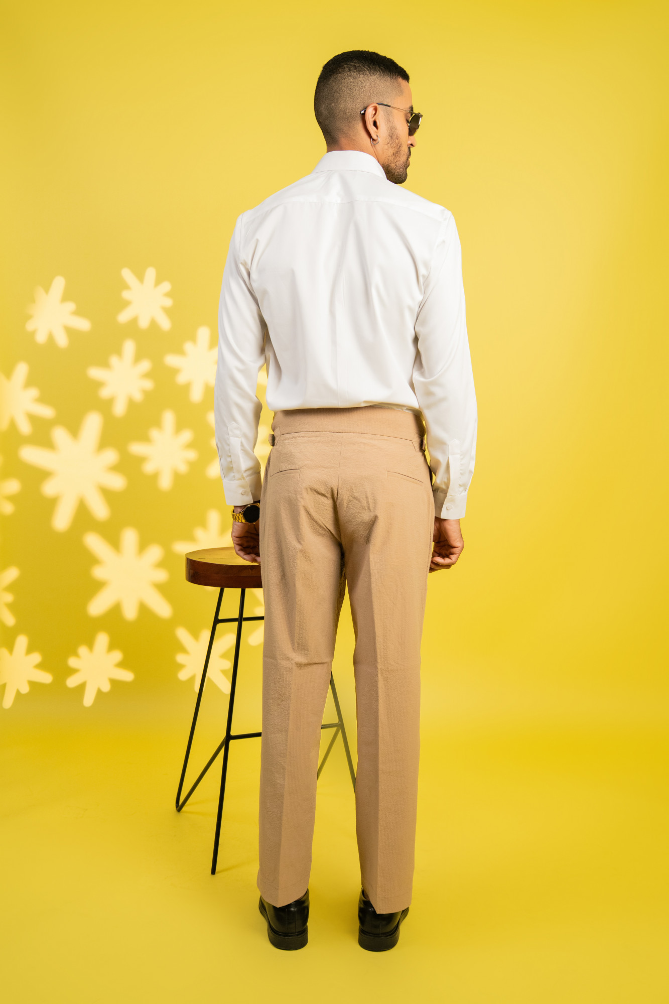 Bubble Textured Gurkha Pants In Beige