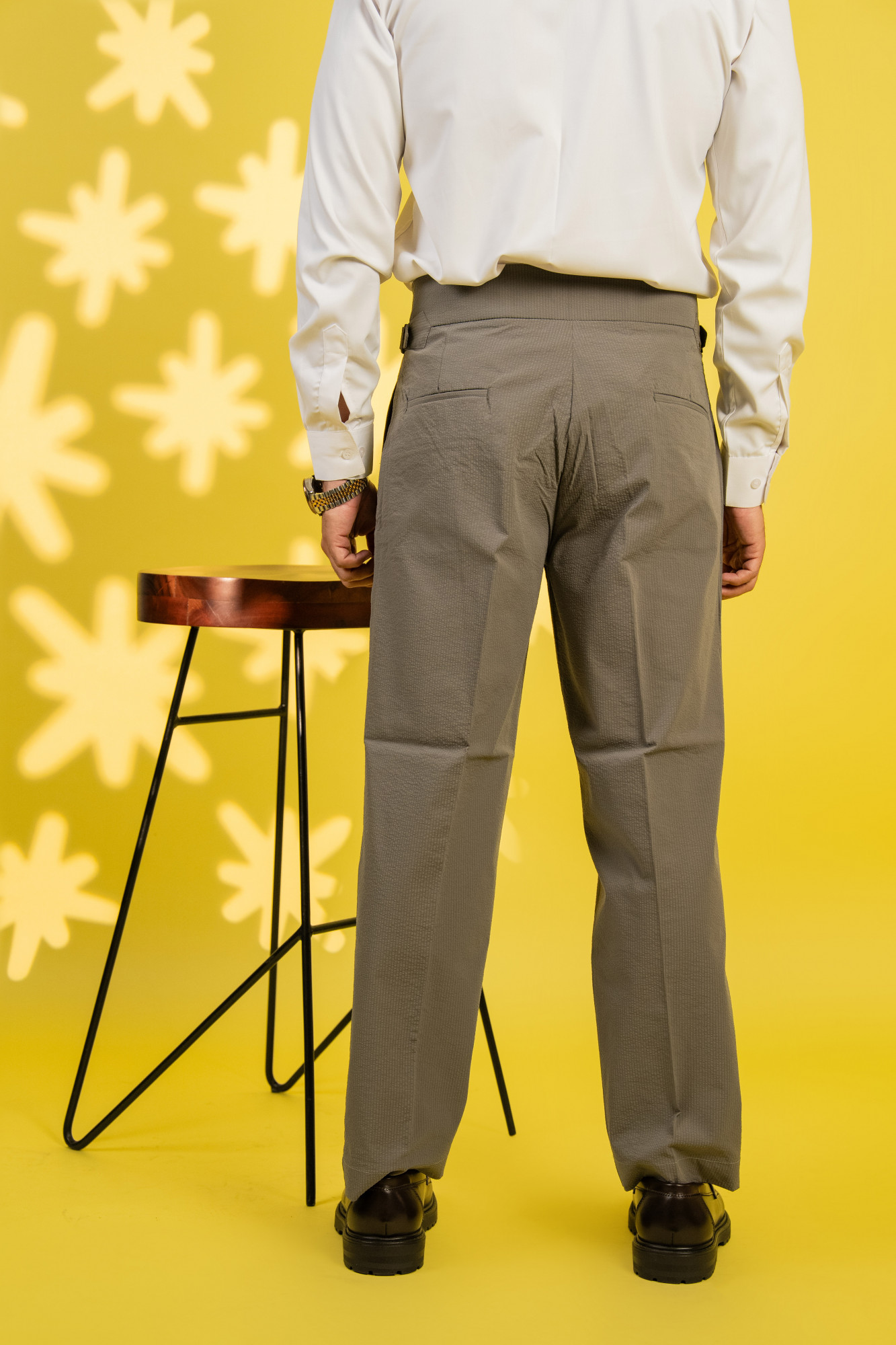 Bubble Textured Gurkha Pants In Grey