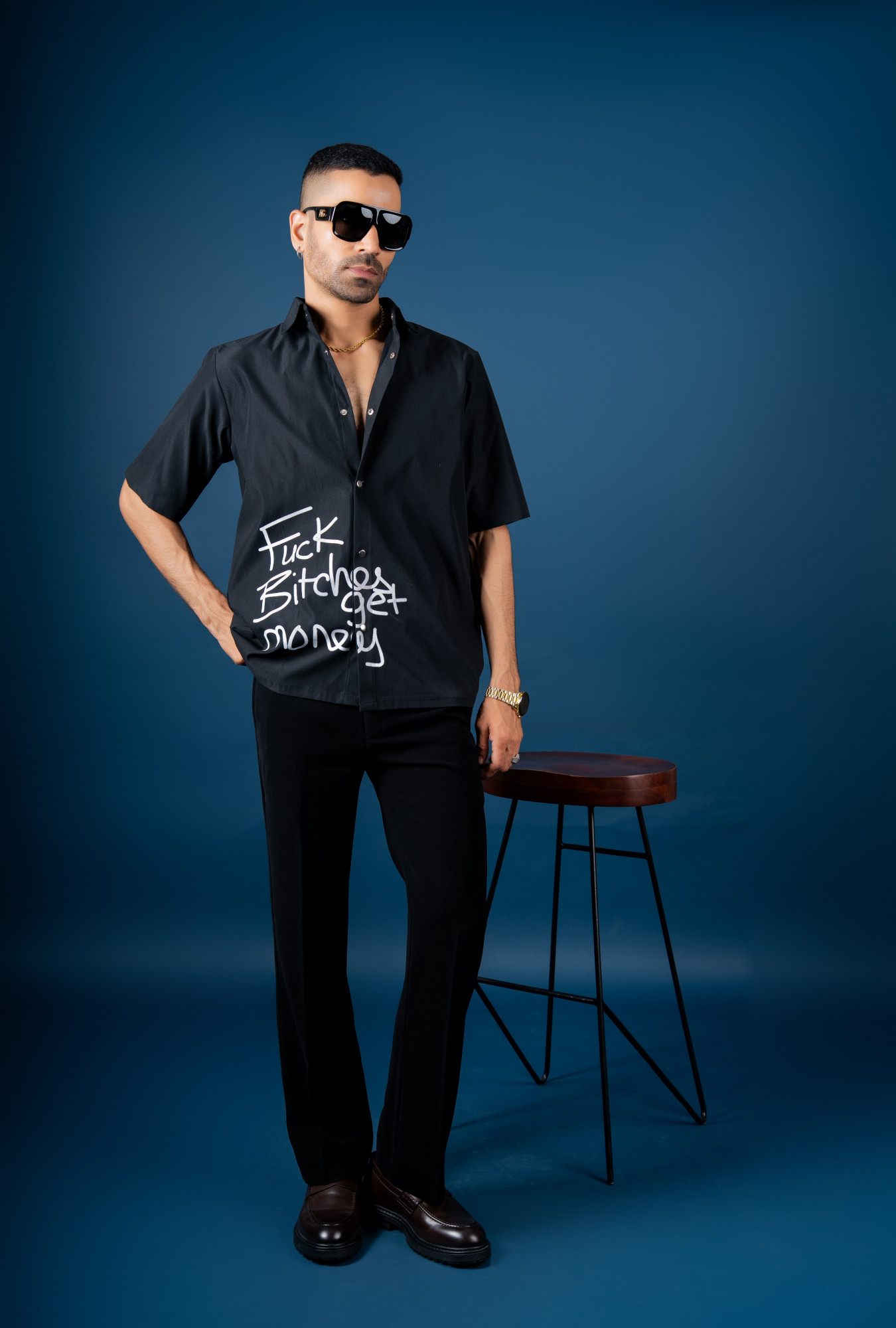 Quoted Baggy Shirt In Black