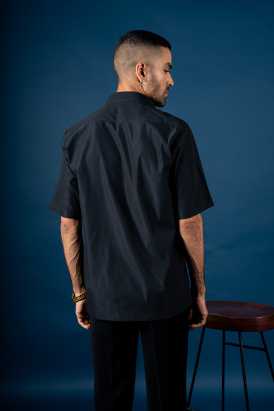Quoted Baggy Shirt In Black