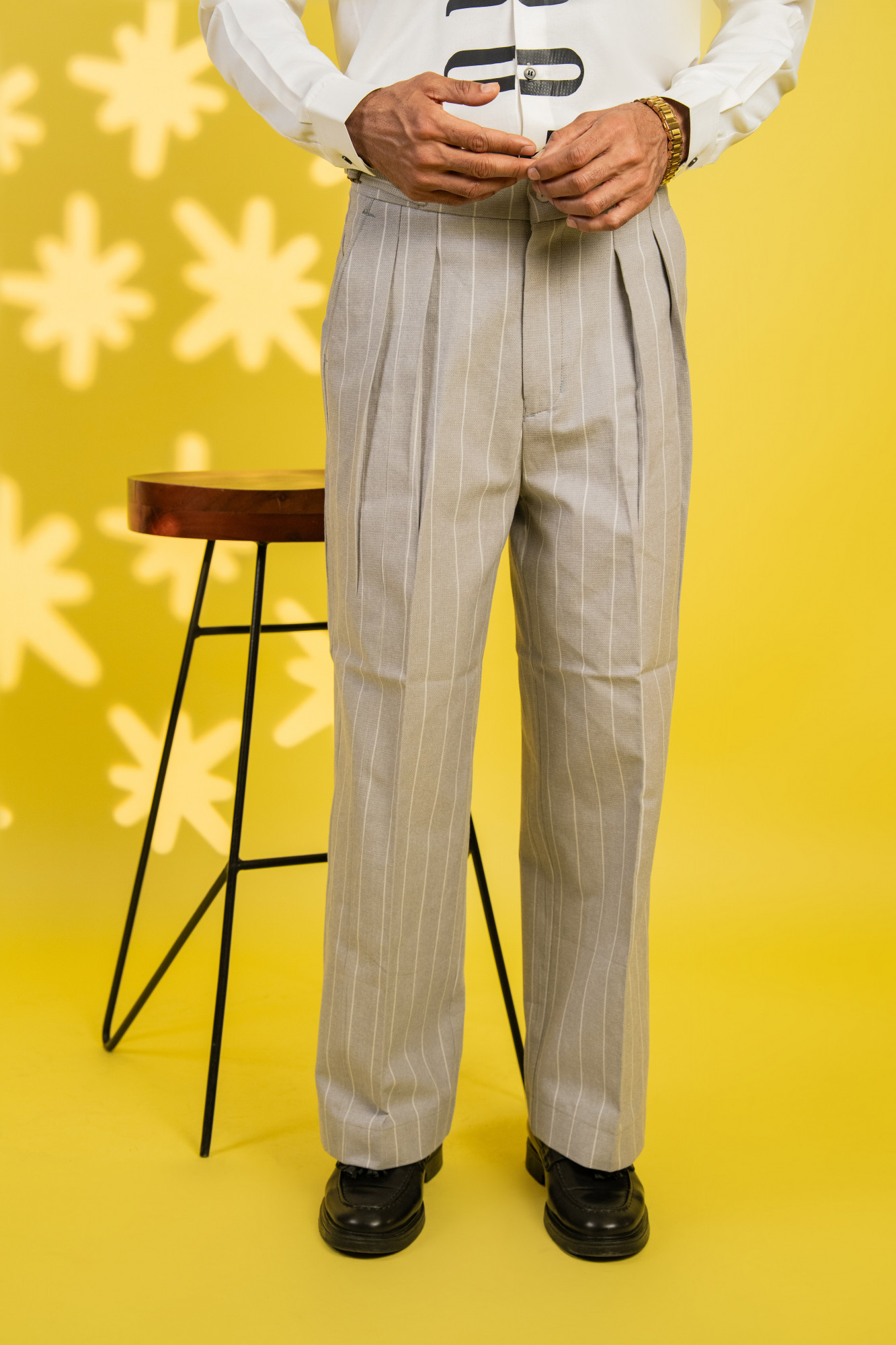 Wide Leg Striped Pants In Grey