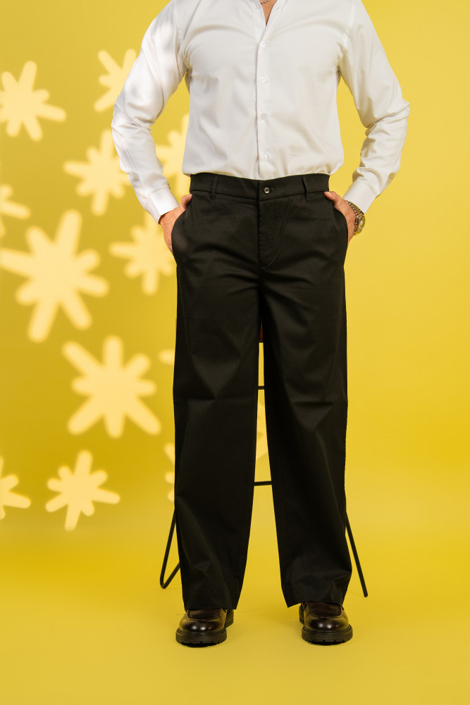 Image of Wide Leg Pants In Black