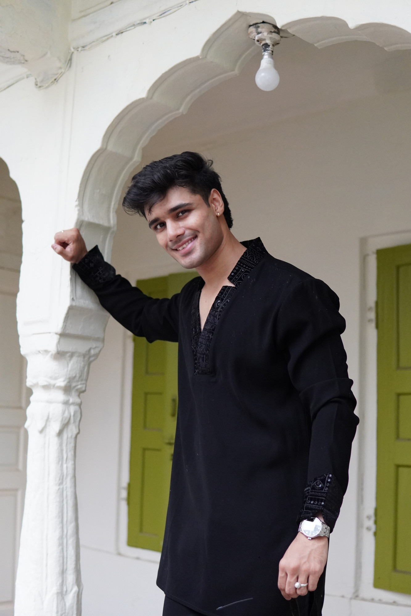Zed Black Laced Cut Neck Kurta
