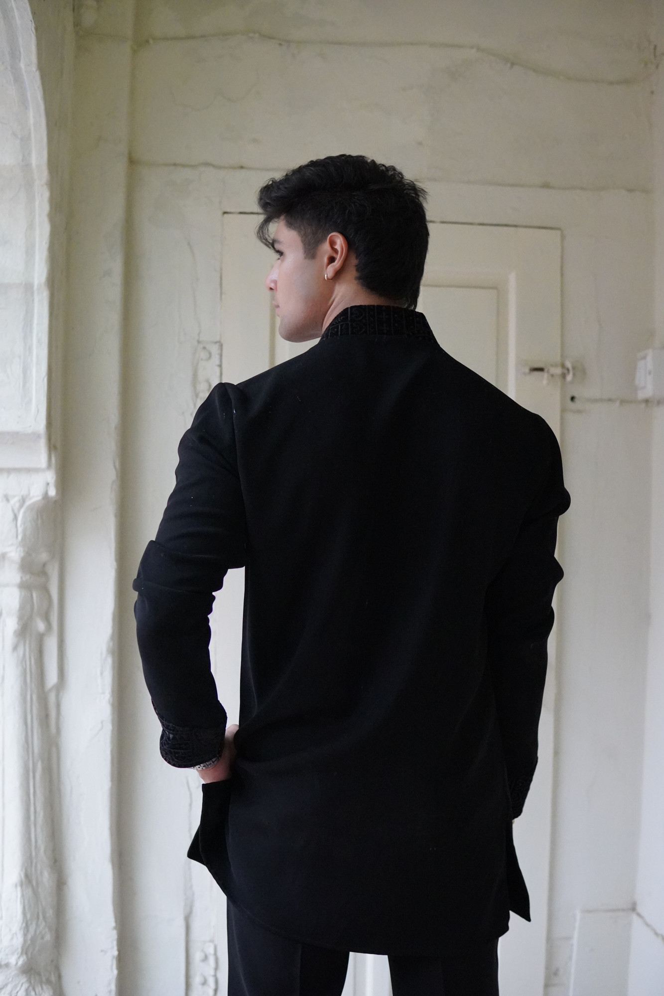 Zed Black Laced Cut Neck Kurta