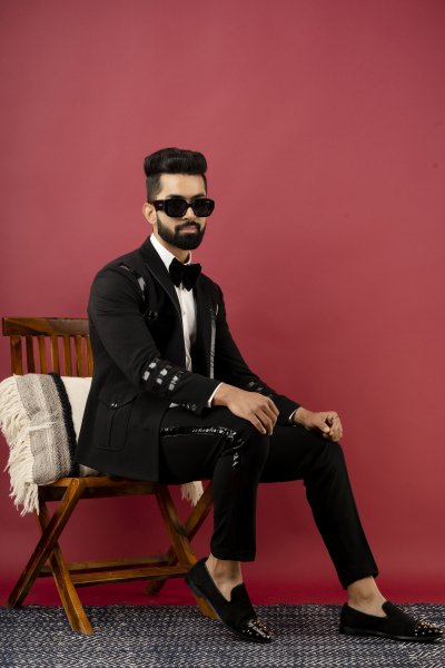 Black Guise Blazer
