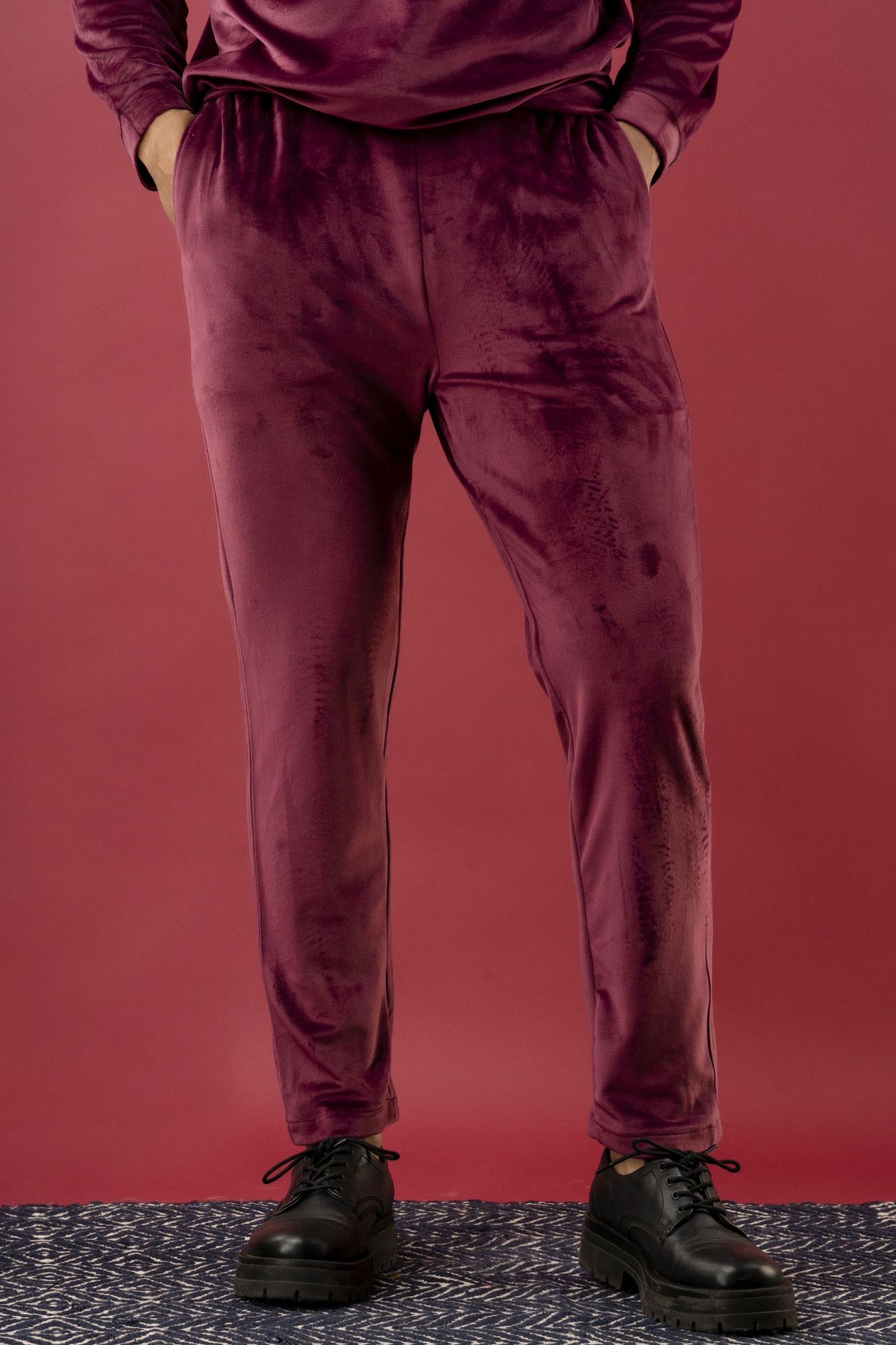 Wine velvet Joggers
